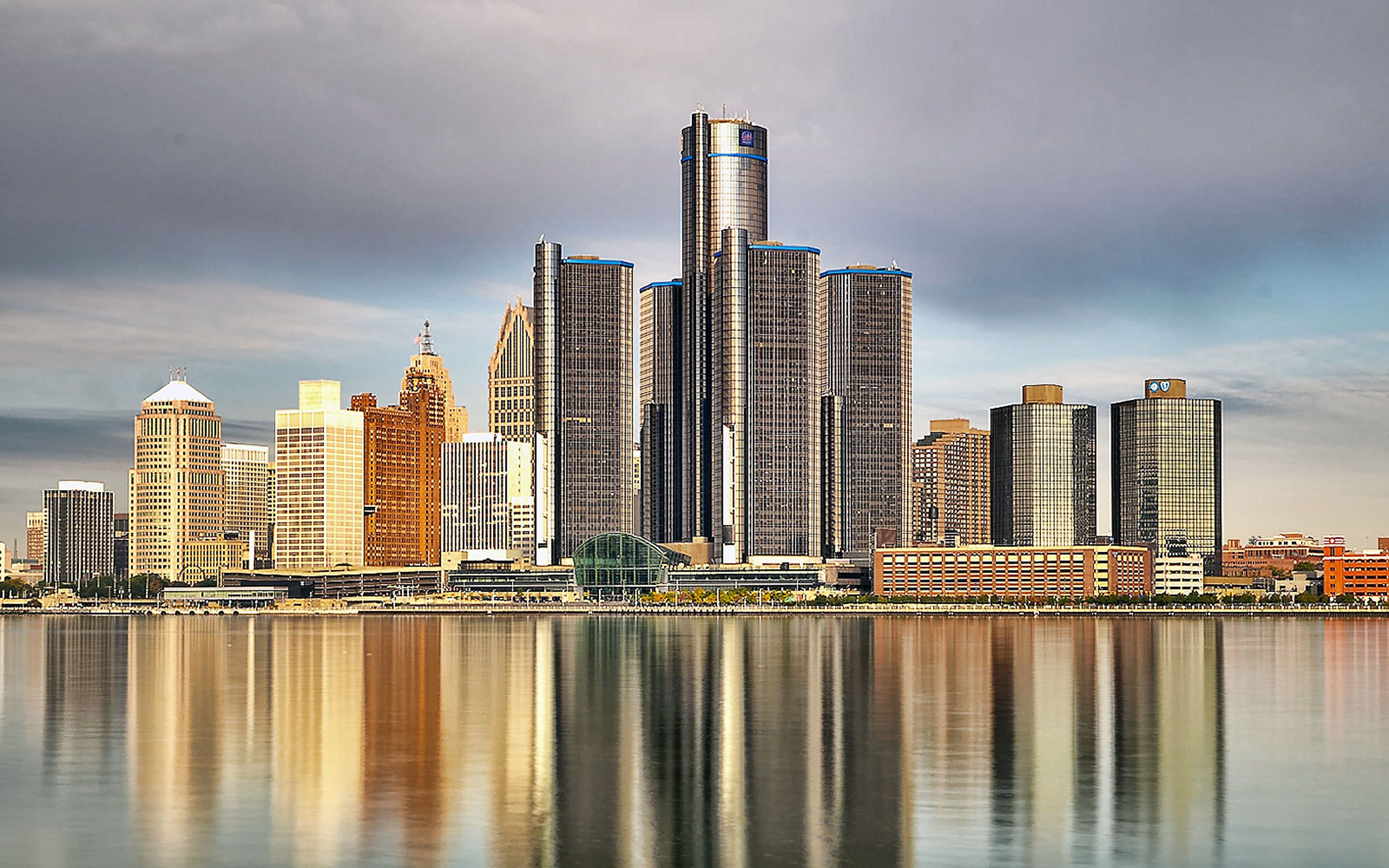 2880x1800 Detroit Skyline Wallpaper