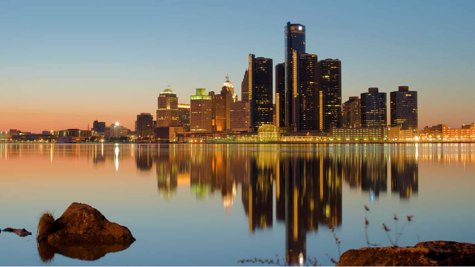 1600x900 Should I Move to Detroit, MI? 11 Pros and Cons. Rent. Blog