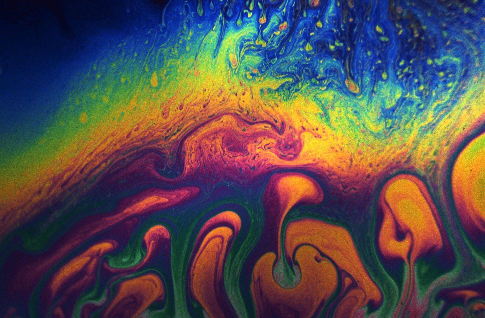 1702x1116 Rainbow Oil Wallpaper
