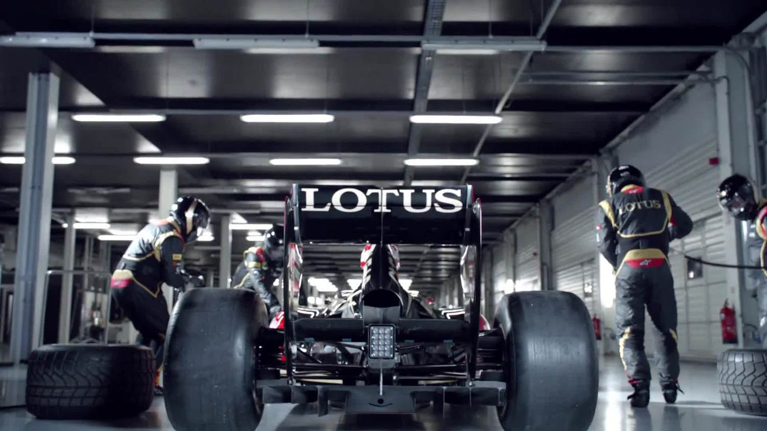 1500x844 Lotus F1 x Daft Punk