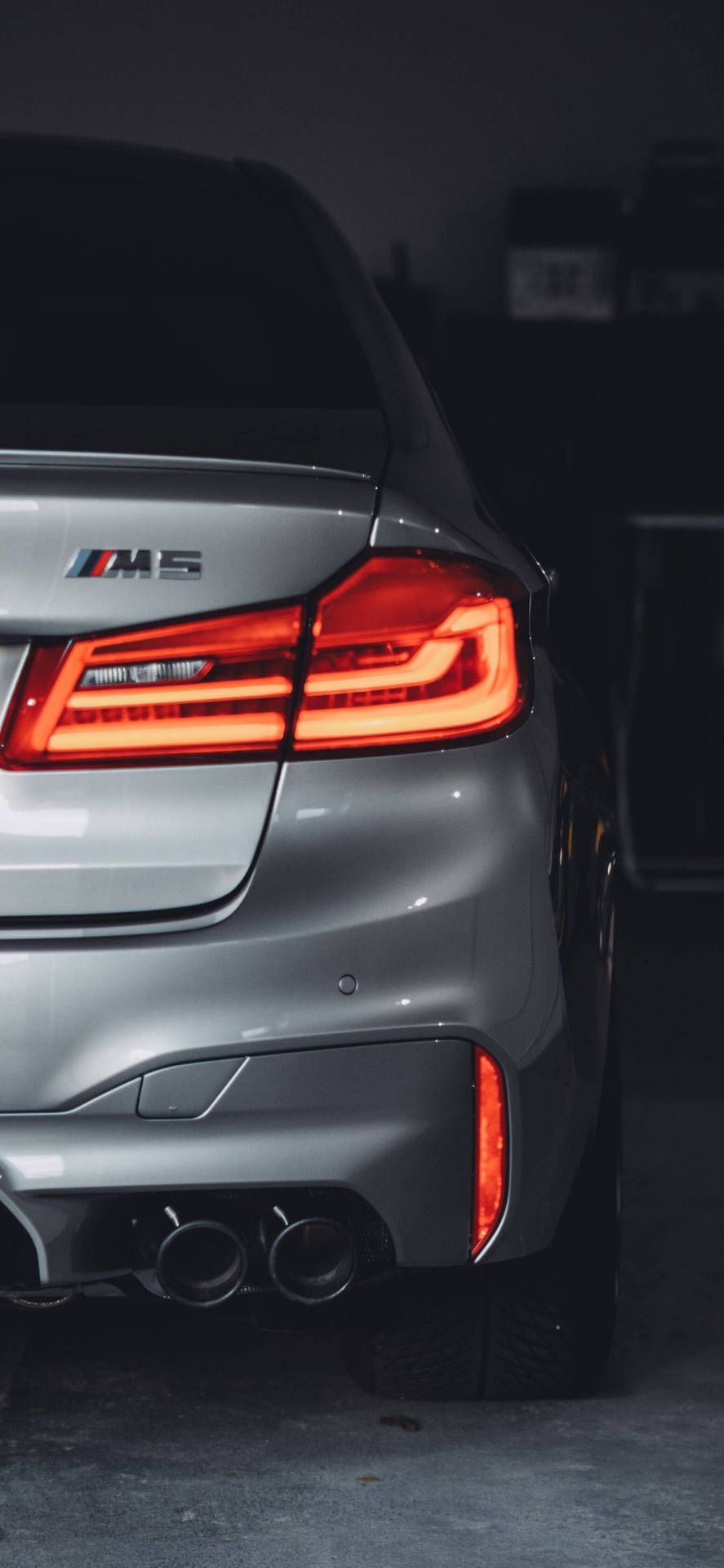 887x1920 Download free Gray Bmw M5 Car iPhone Wallpaper