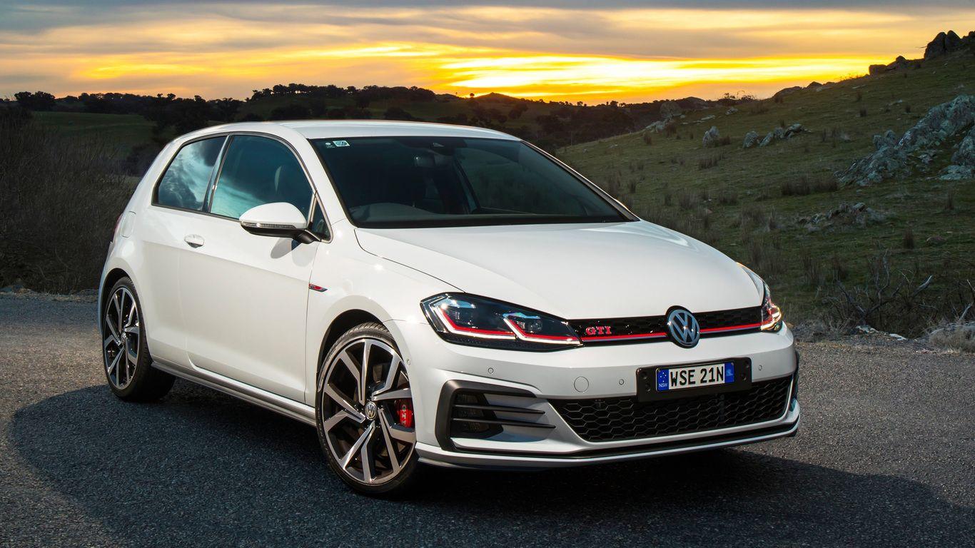 1366x768 Volkswagen Golf Gti Performance Edition 2017 1366x768