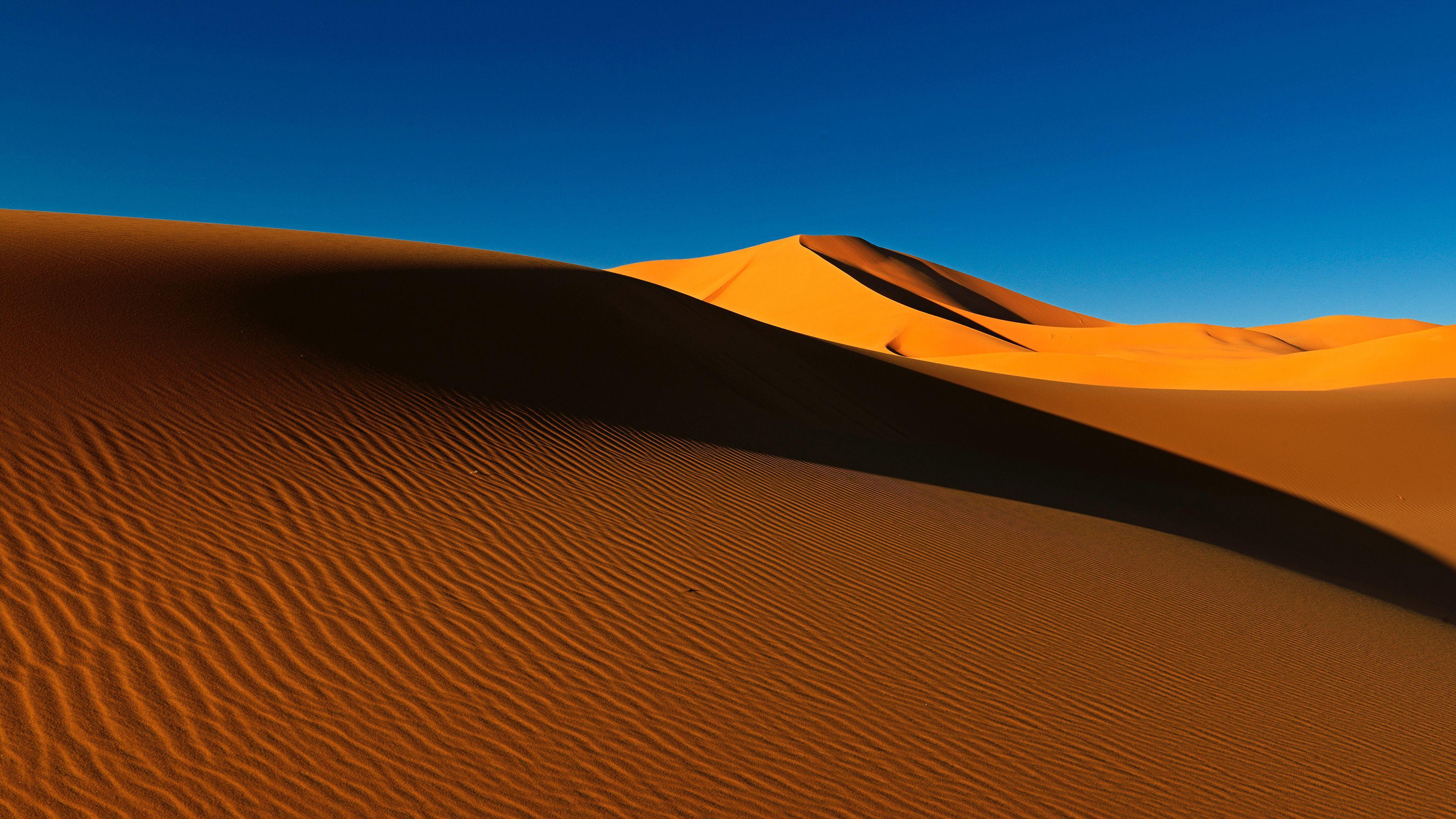3840x2160 Sand dunes in Desert 4K Wallpaper