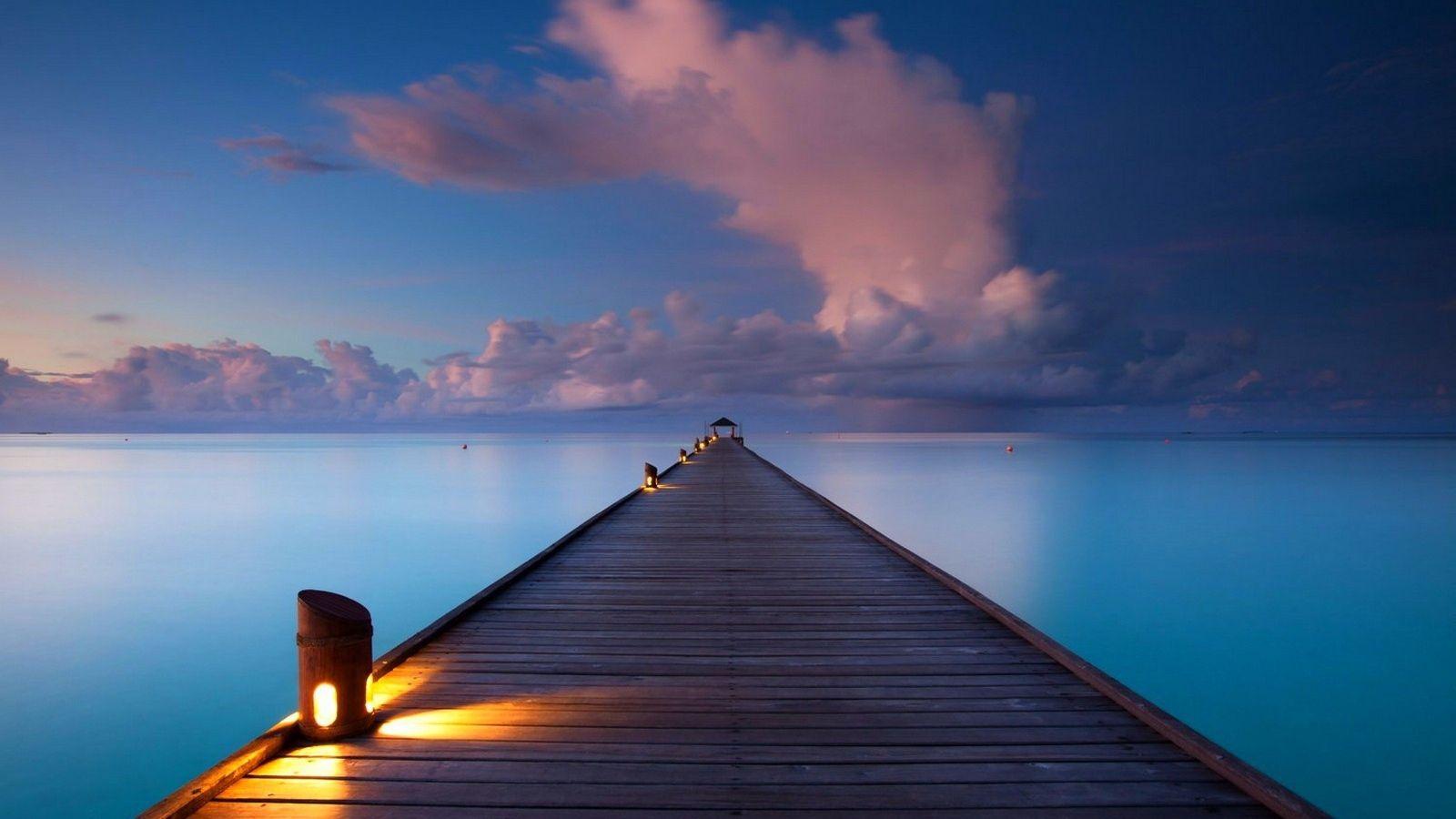 1600x900 Highlighting wooden pier in the Maldives Desktop wallpaper 1600x900