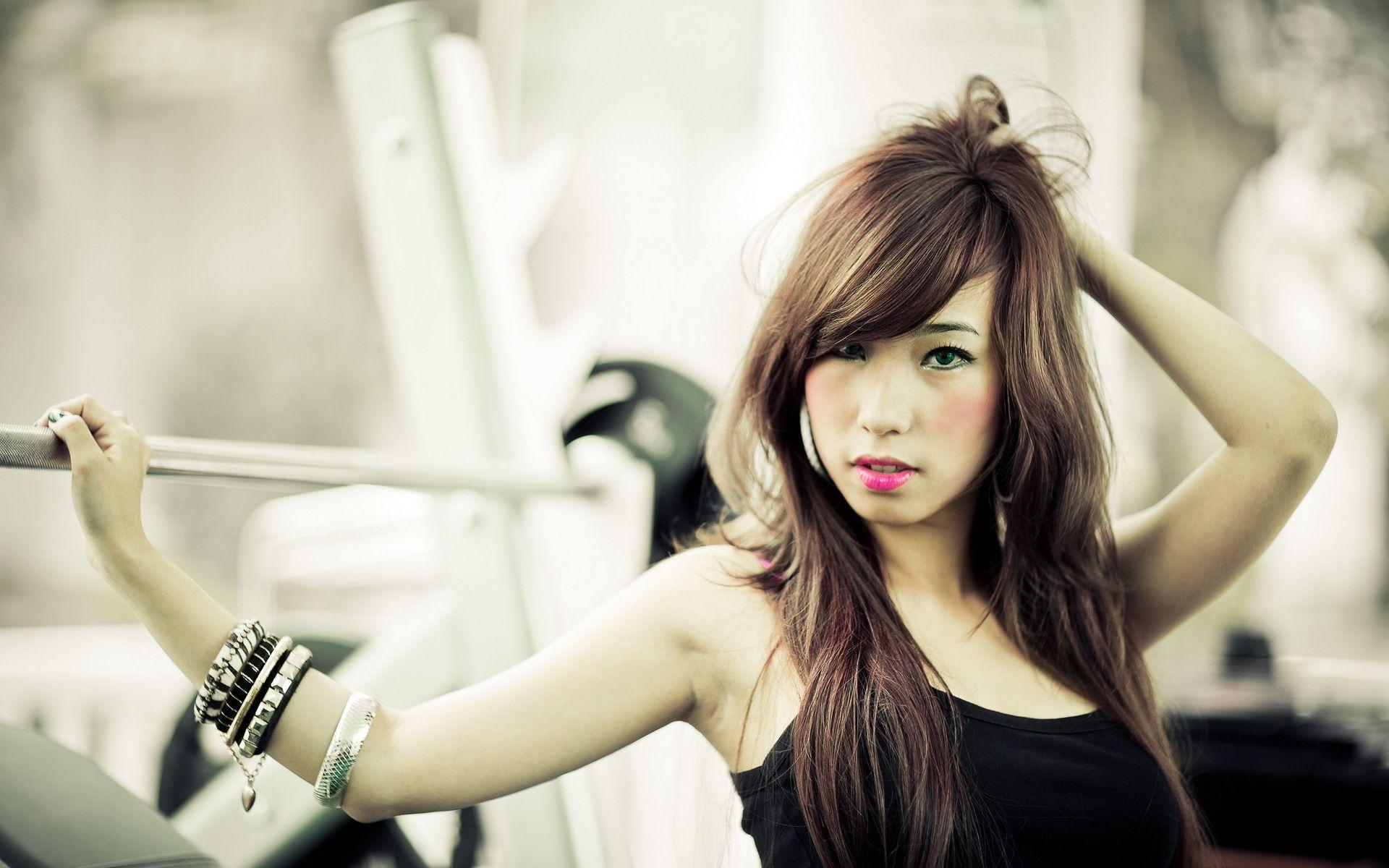 1920x1200 Asian Women Wallpaper