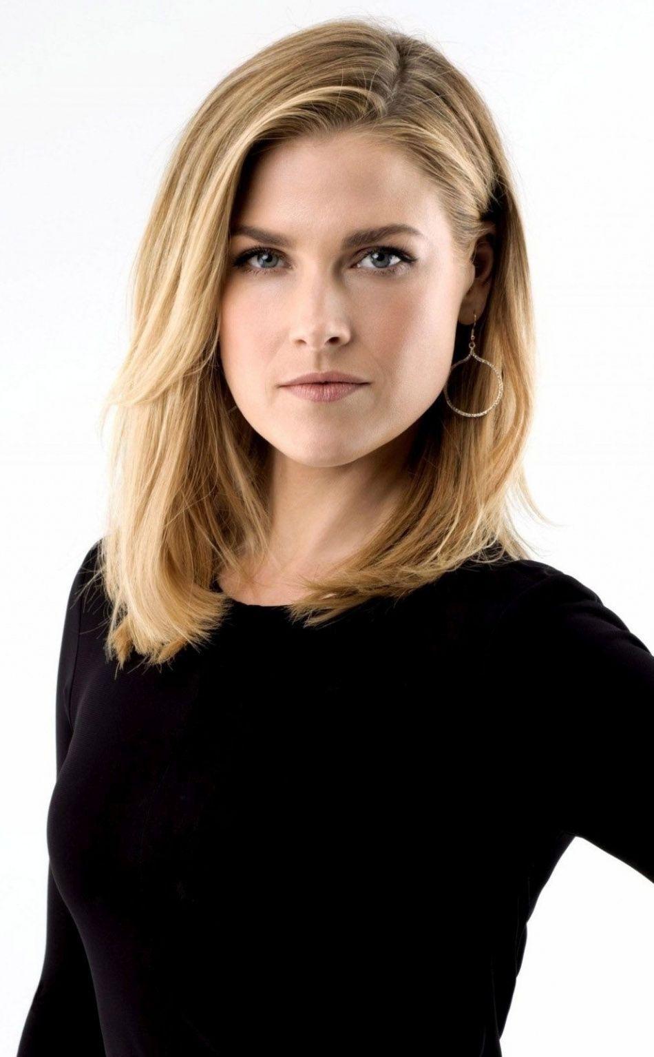 950x1534 Gorgeous and blonde, actress, Ali Larter wallpaper. Ali larter