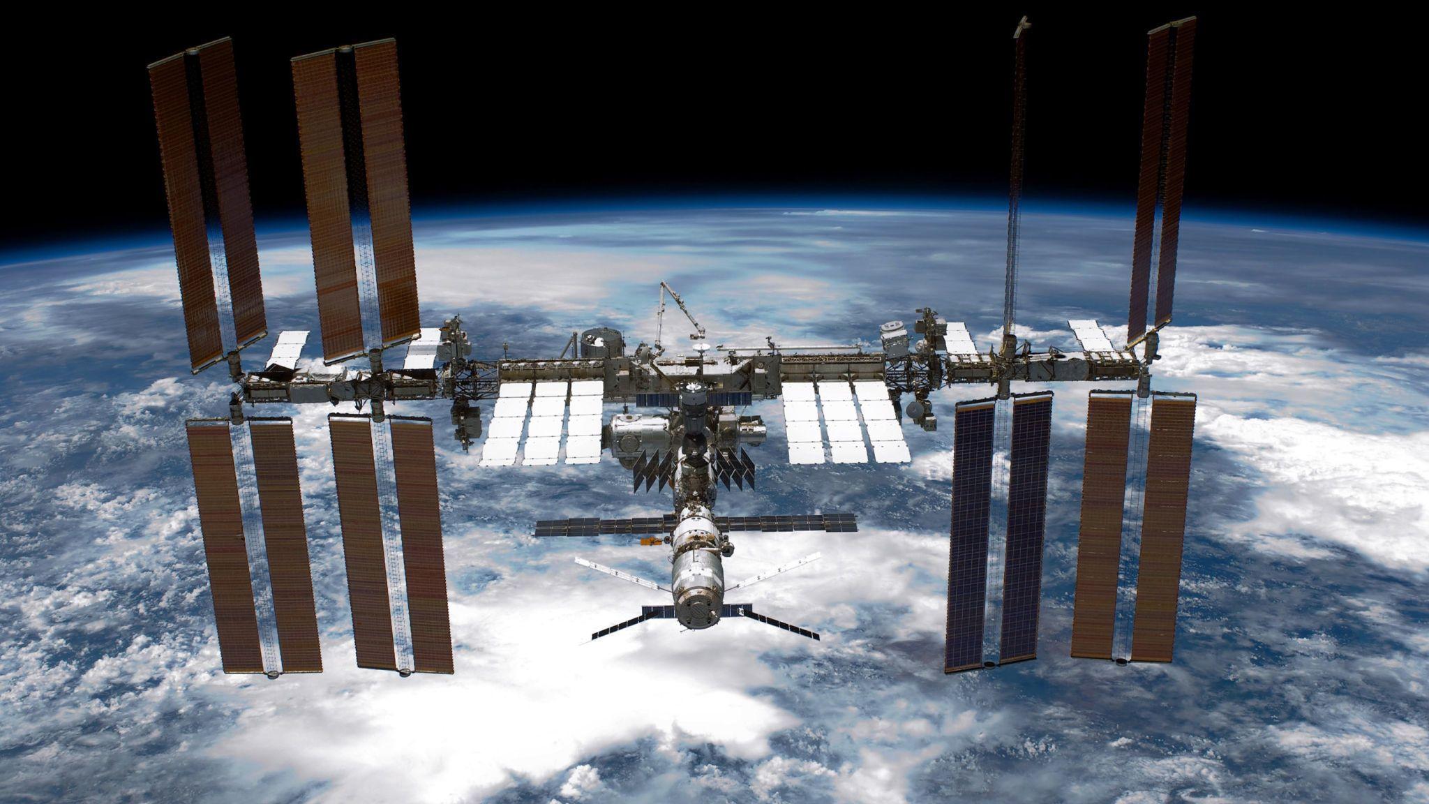 2048x1152 NASA Finds 'shape Shifting' Bacteria On