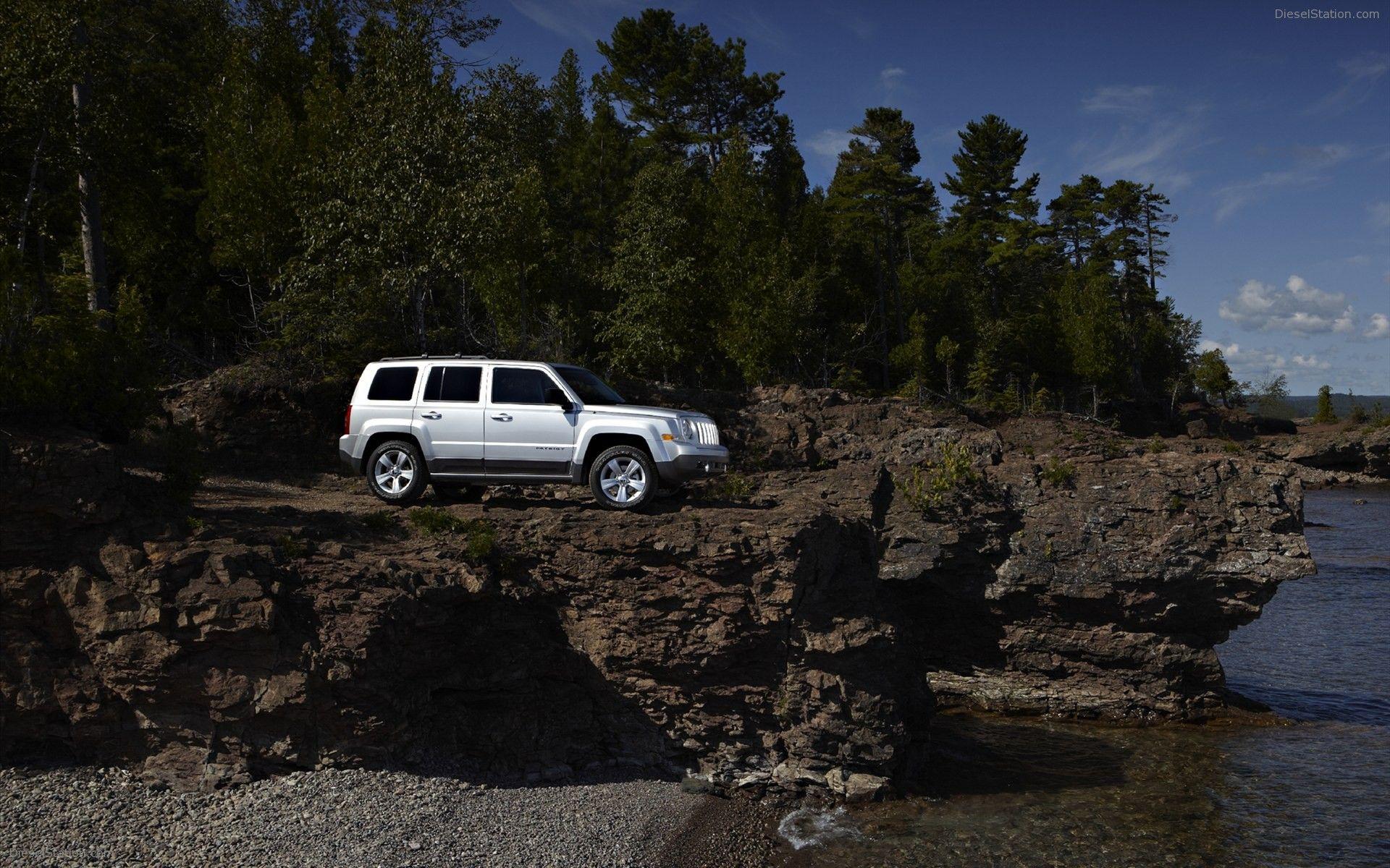 1920x1200 Jeep Patriot 2011 Widescreen Exotic Car Wallpaper of 48
