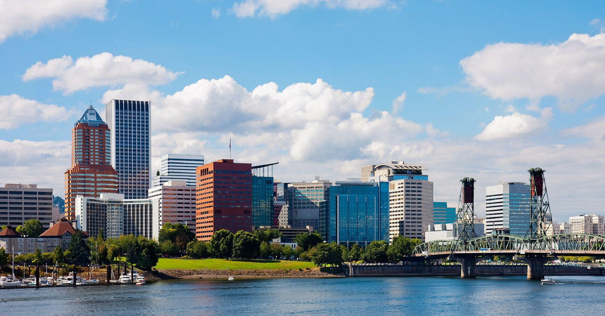 2065x1080 Portland Desktop Wallpaper