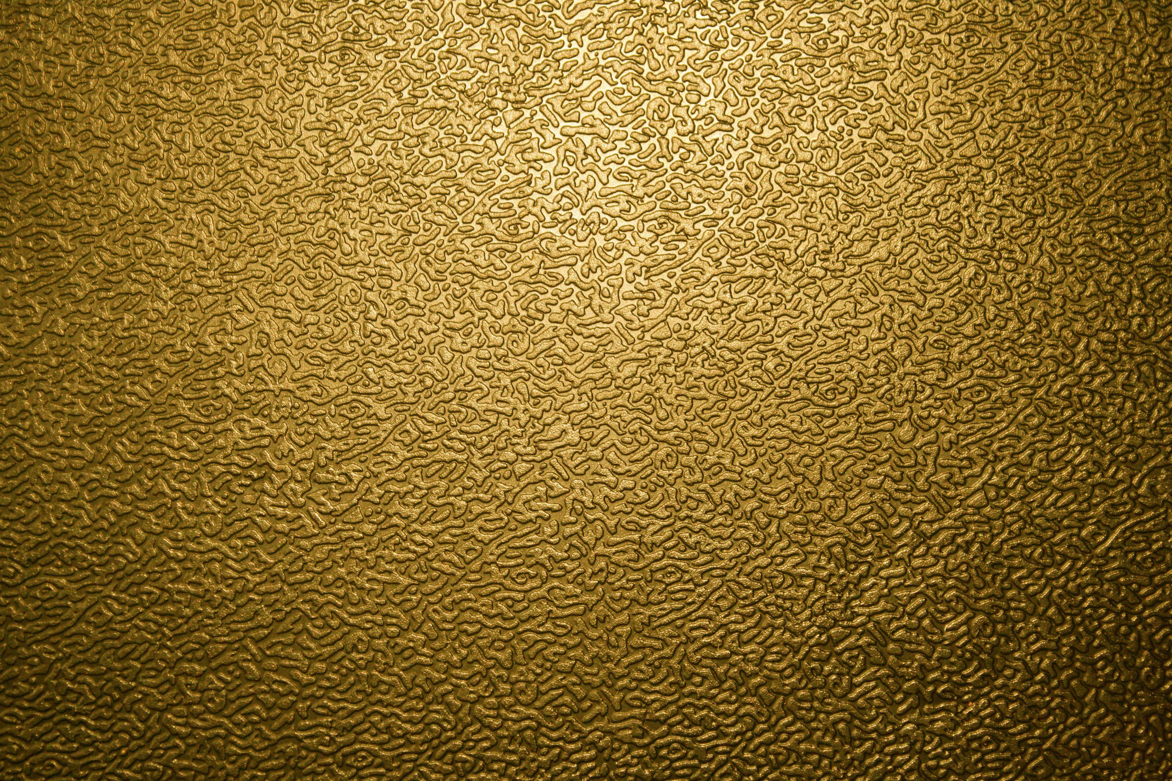 Metallic gold wallpaper bedroom