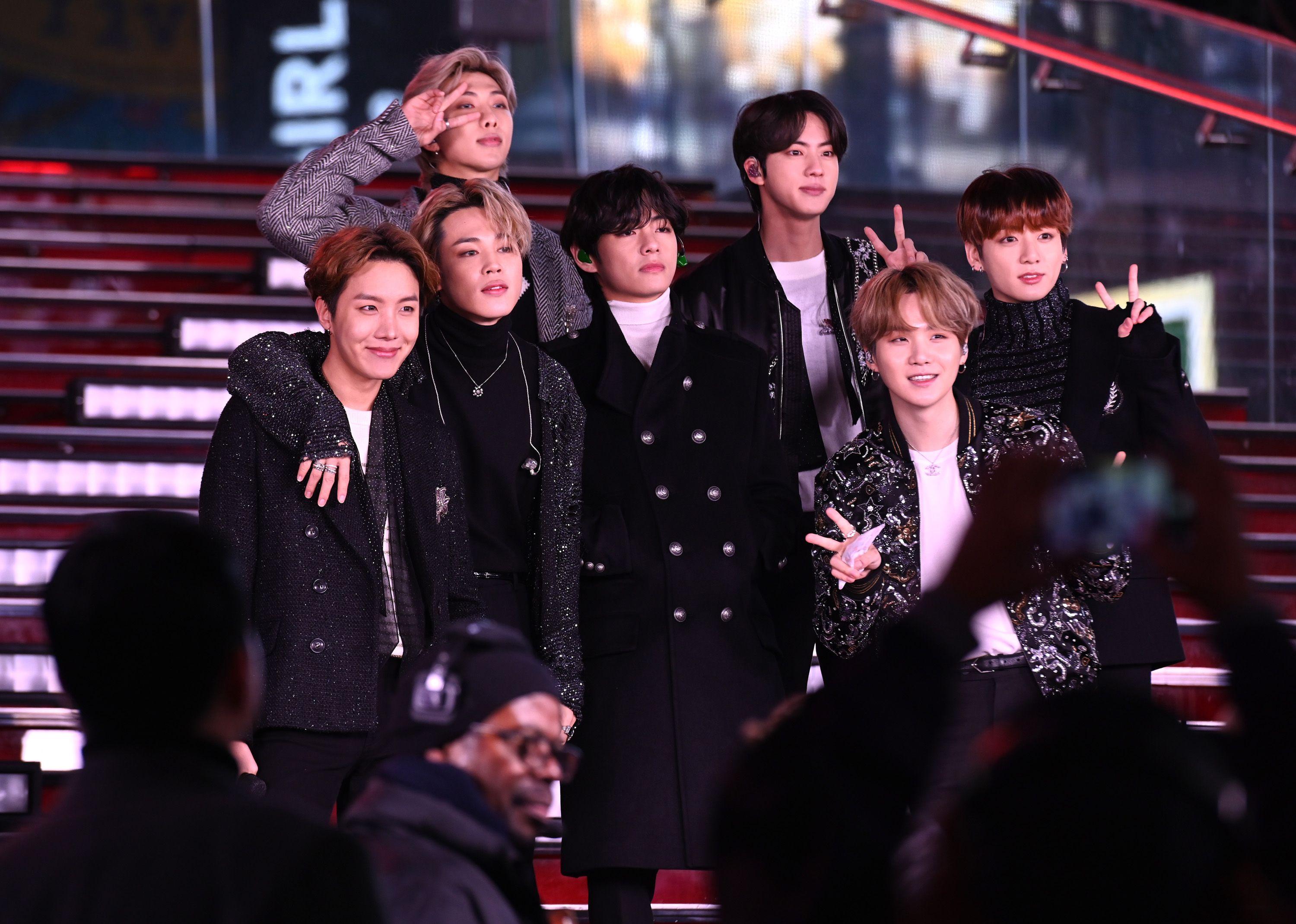 3000x2141 Bts New Years Eve 2020 HD Wallpaper