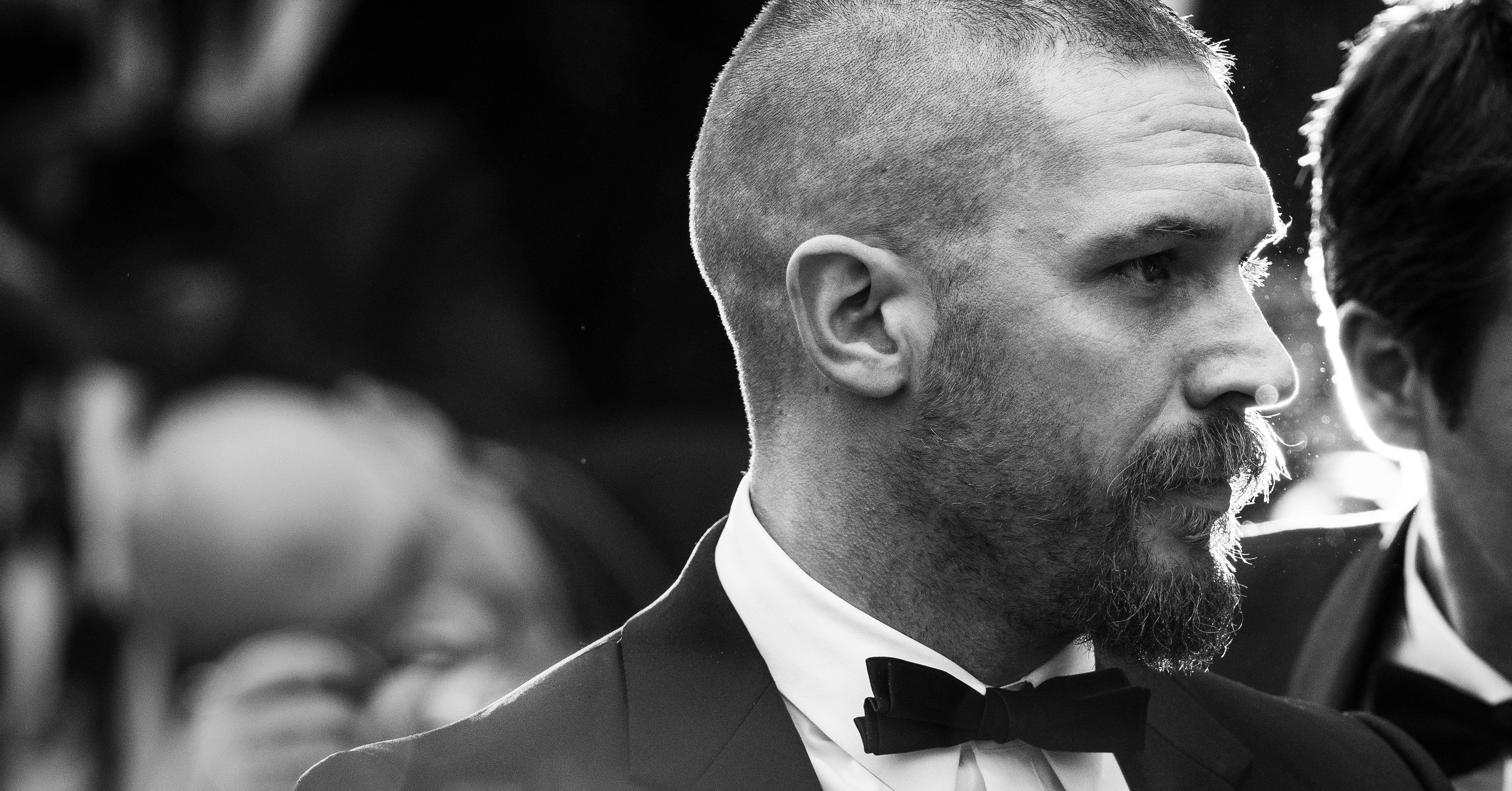 5017x2626 Tom Hardy HD