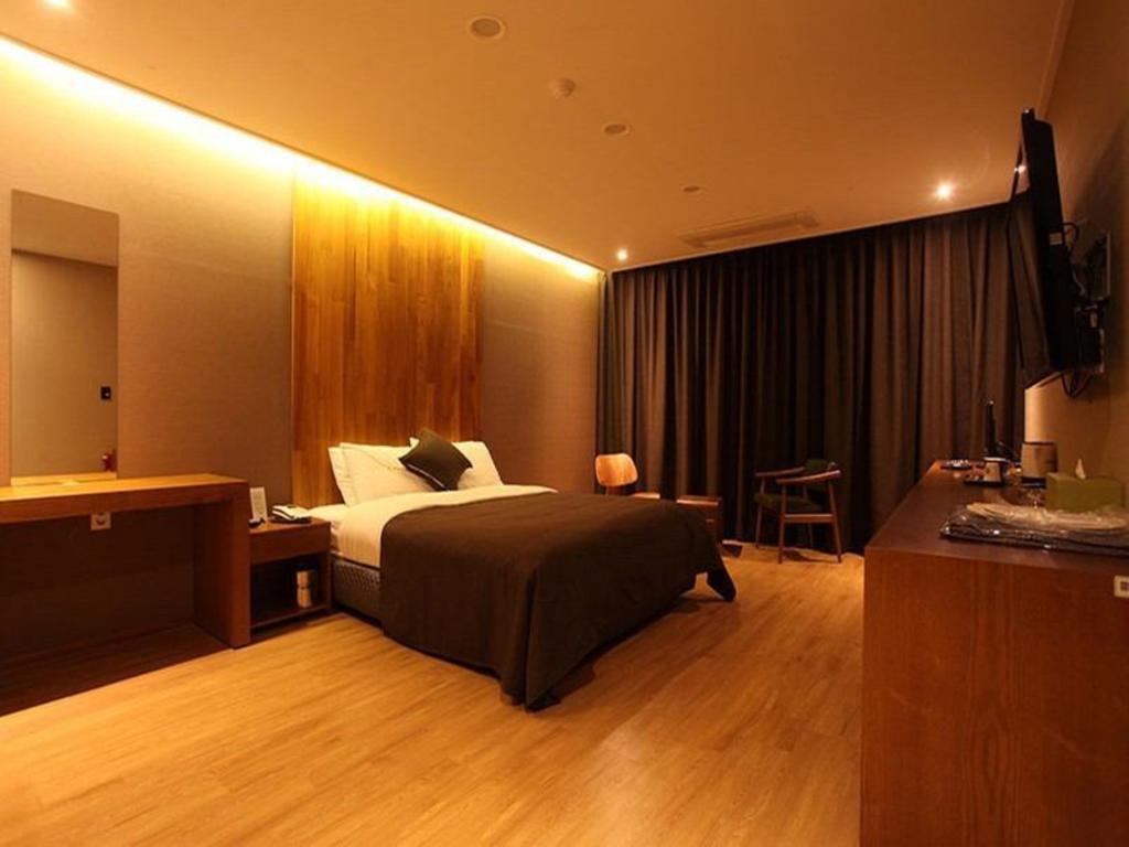 1024x768 Hotel Rich, Goyang, South Korea