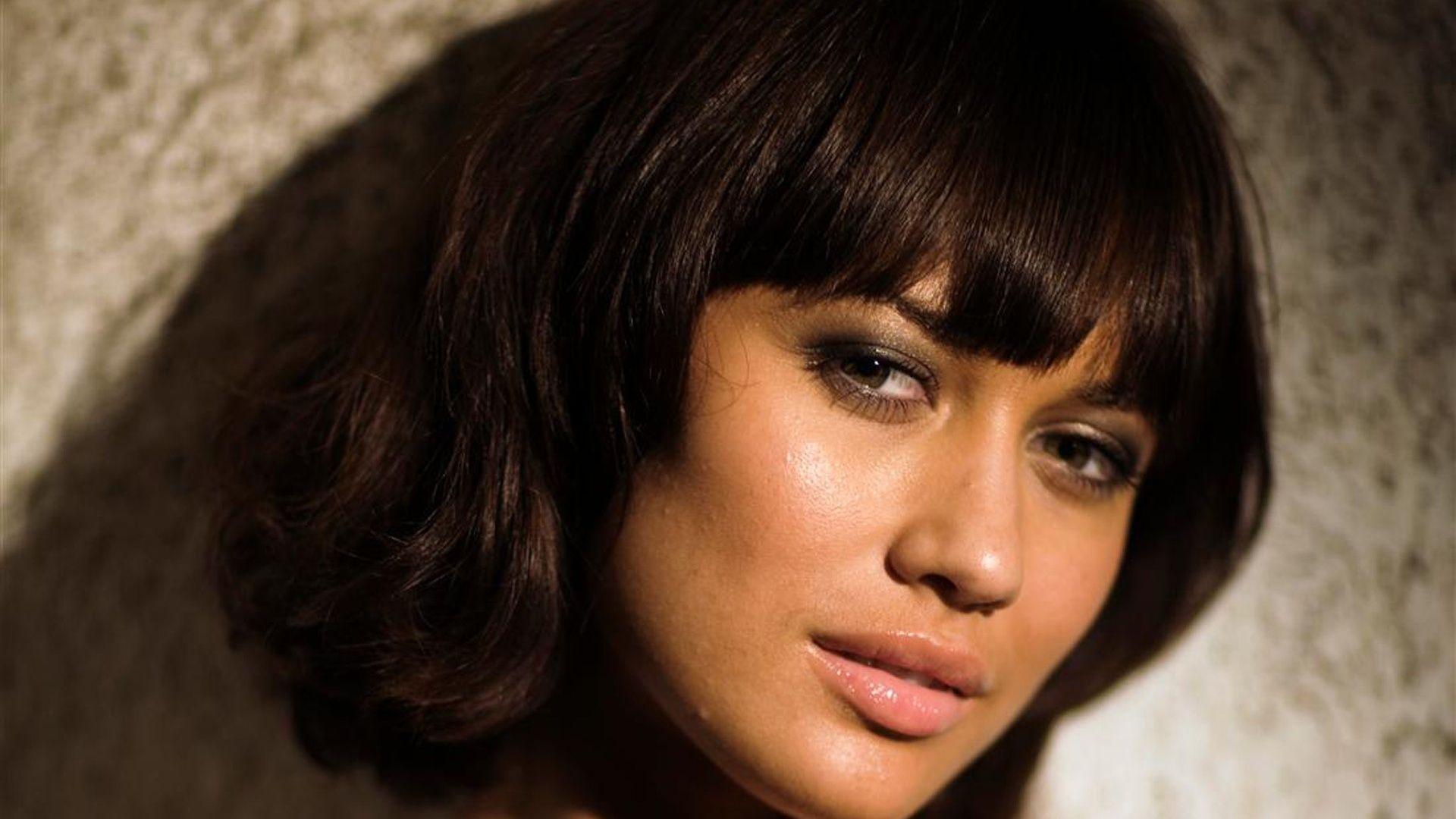 1920x1080 Olga Kurylenko desktop PC and Mac wallpaper