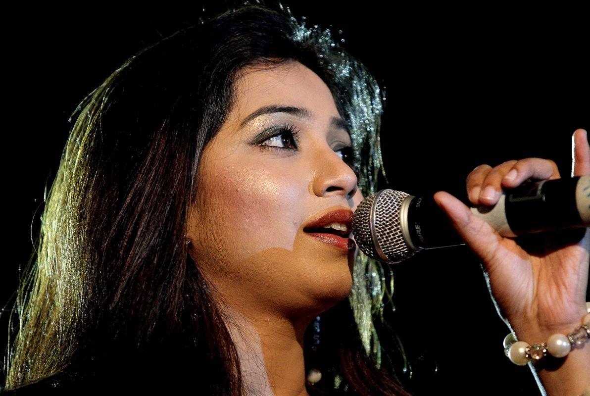 Shreya Ghoshal HD Wallpapers - Top Free Shreya Ghoshal HD Backgrounds 