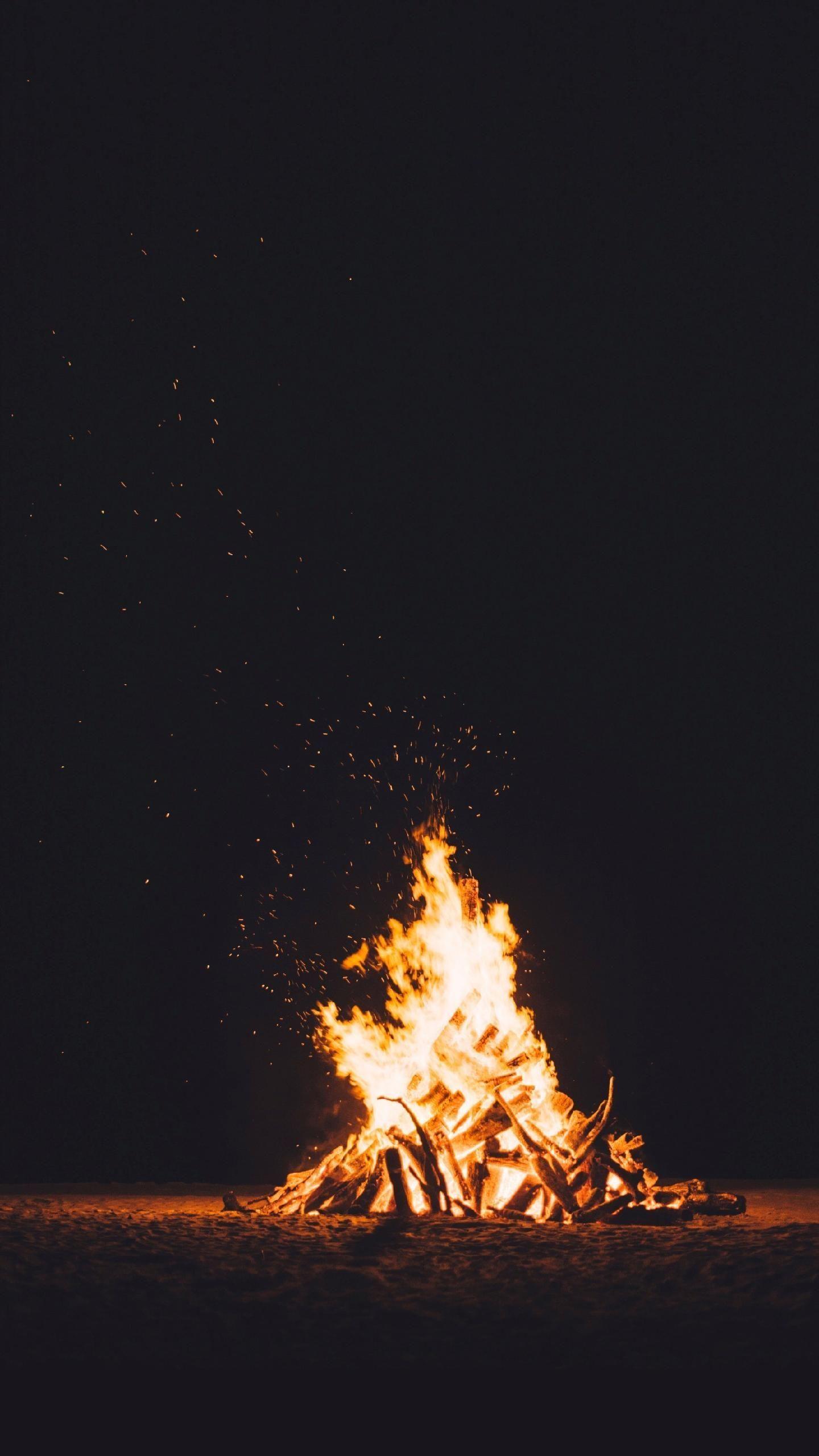 1440x2560 Pure Black Wallpaper Amoled