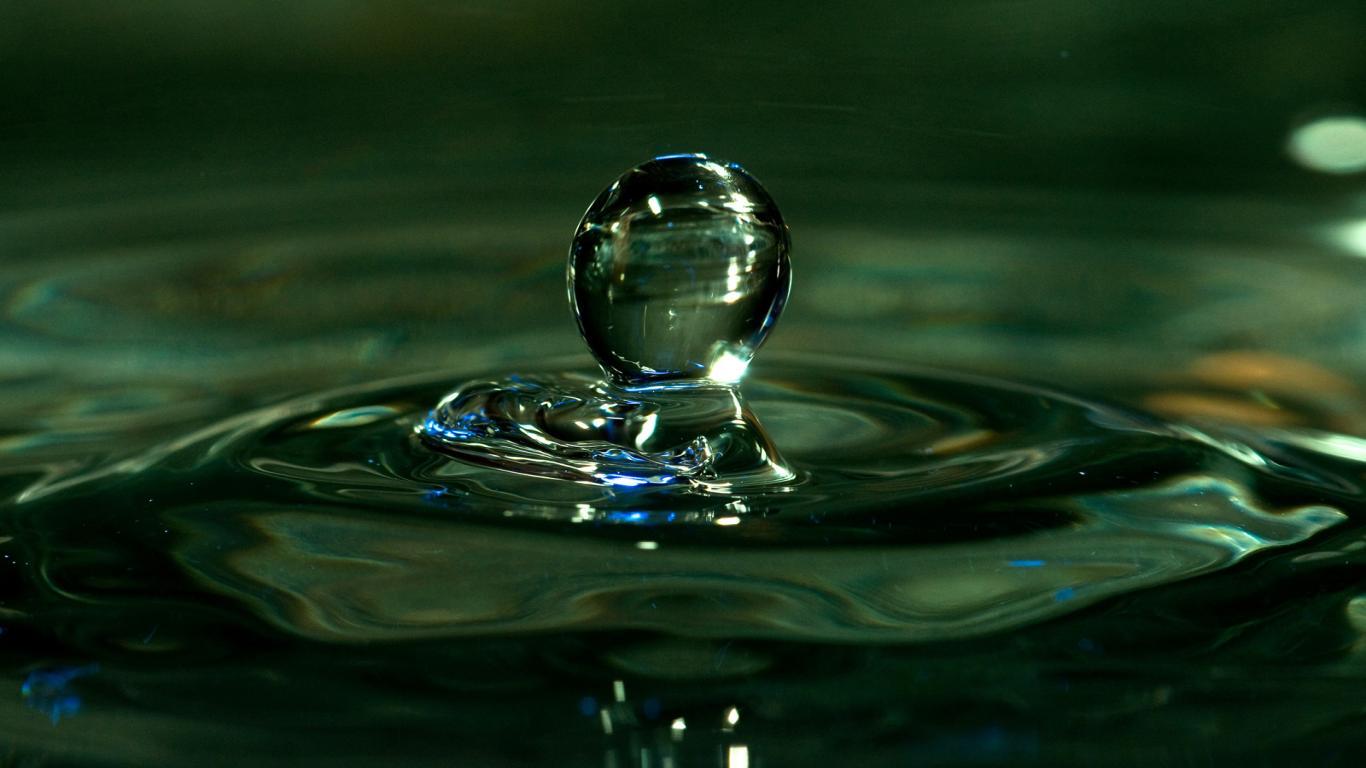 1366x768 Free download Water Drop HD wallpaper 1366x768 3002 [1366x768]