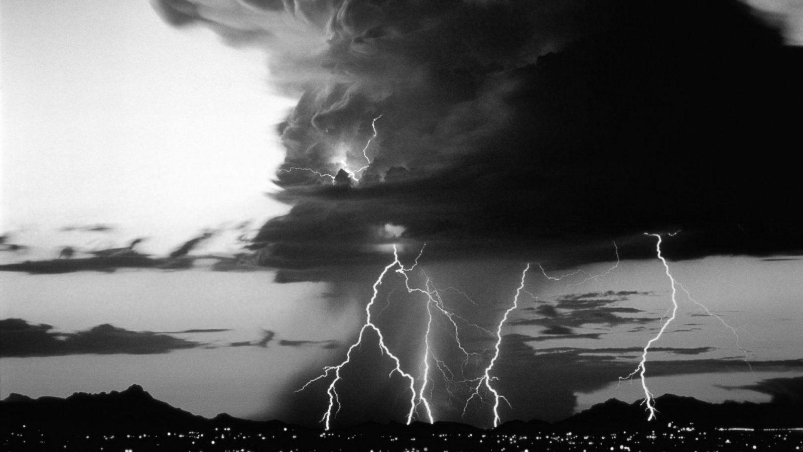 1600x900 Thunderstorm HD Wallpaper and Background