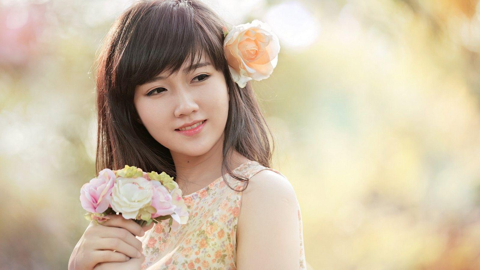1600x900 Free download Korean Beautiful Girls With Flowers Wallpaper HD
