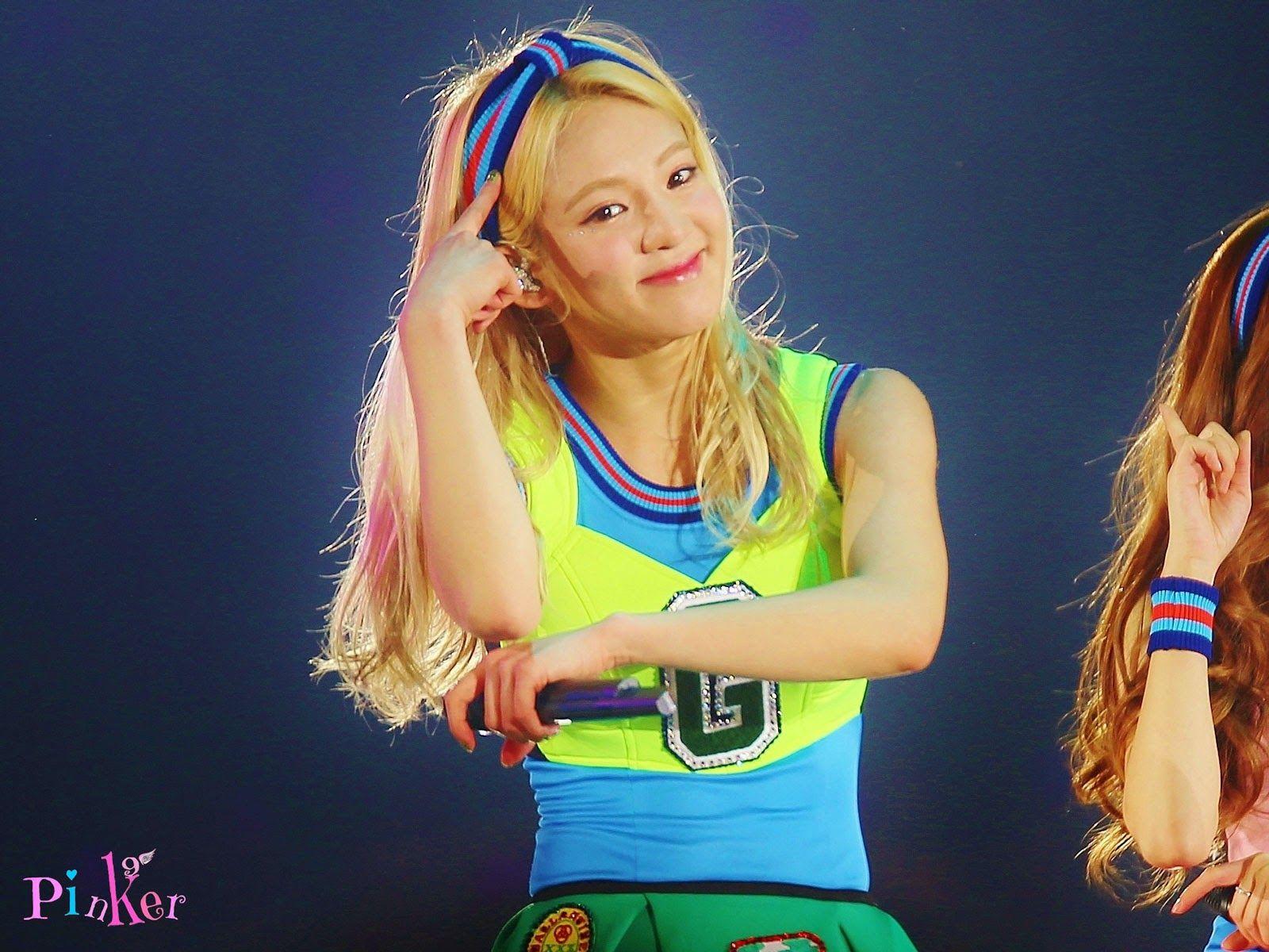 1600x1200 Hyoyeon SNSD Wallpaper