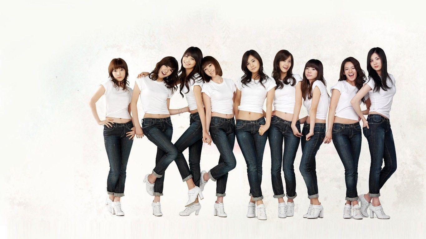 1366x768 snsd girls generation tiffany hwang kim taeyeon seohyun jessica jung kim hyoyeon choi sooyoung kwon yuri im yoona sunny asian korean Wallpaper HD / Desktop and Mobile Background