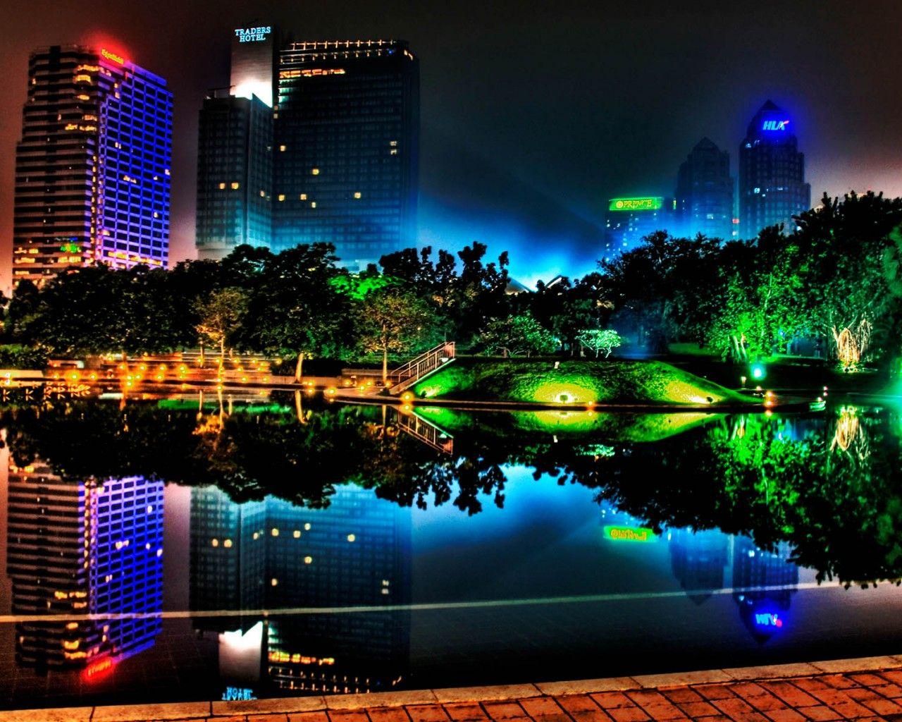 1280x1024 Colorful Cityscape HD Wallpaper