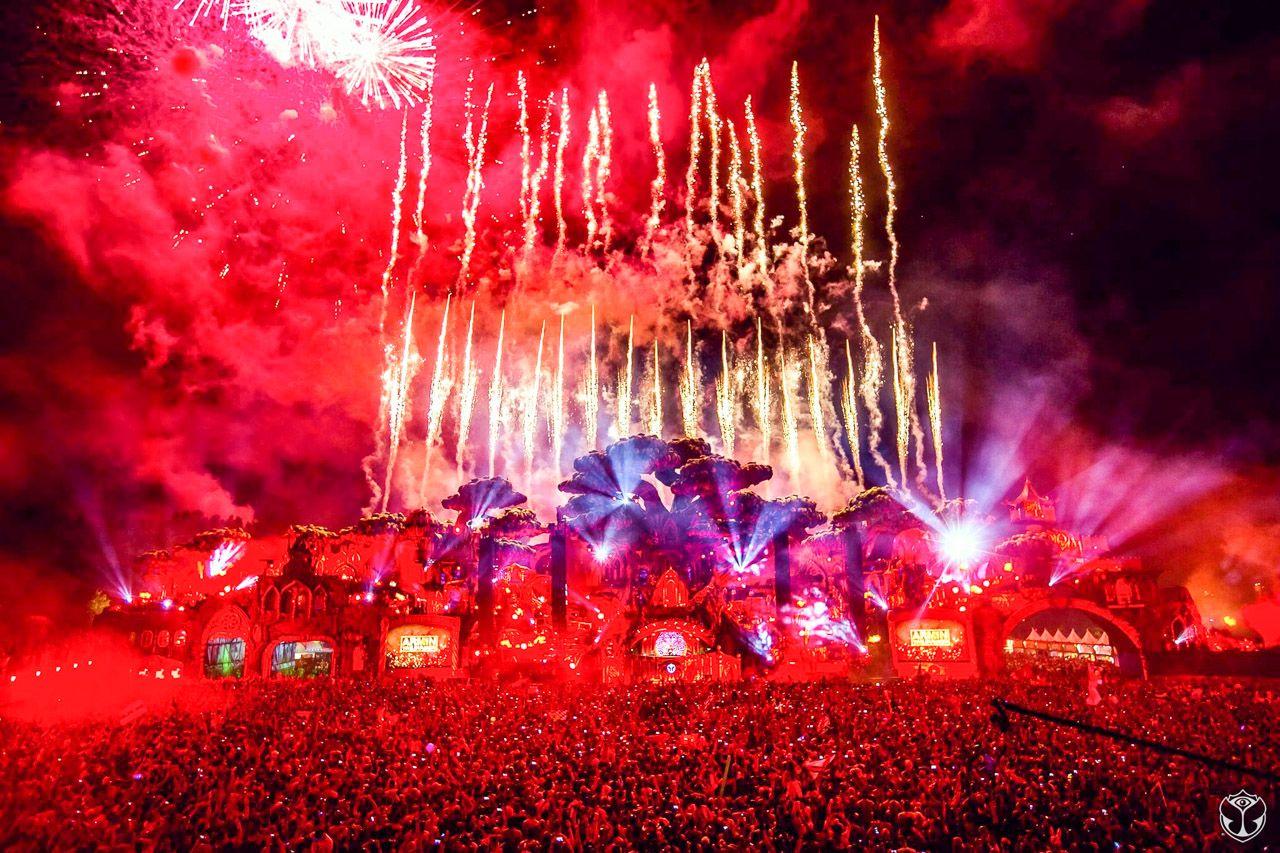 Tomorrowland Couples HD Wallpapers - Top Free Tomorrowland Couples HD ...