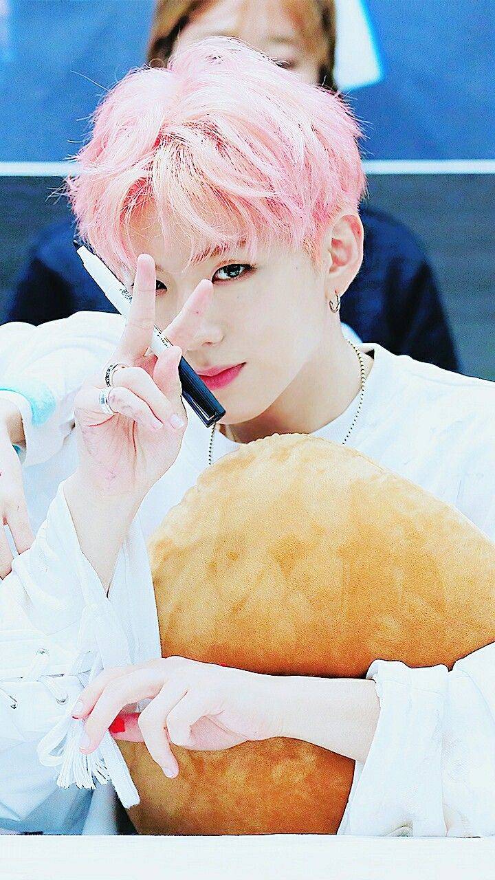 720x1280 Kihyun Monsta X wallpaper