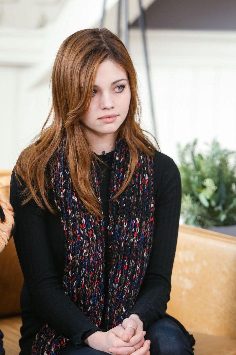 800x1200 India Eisley wallpaper