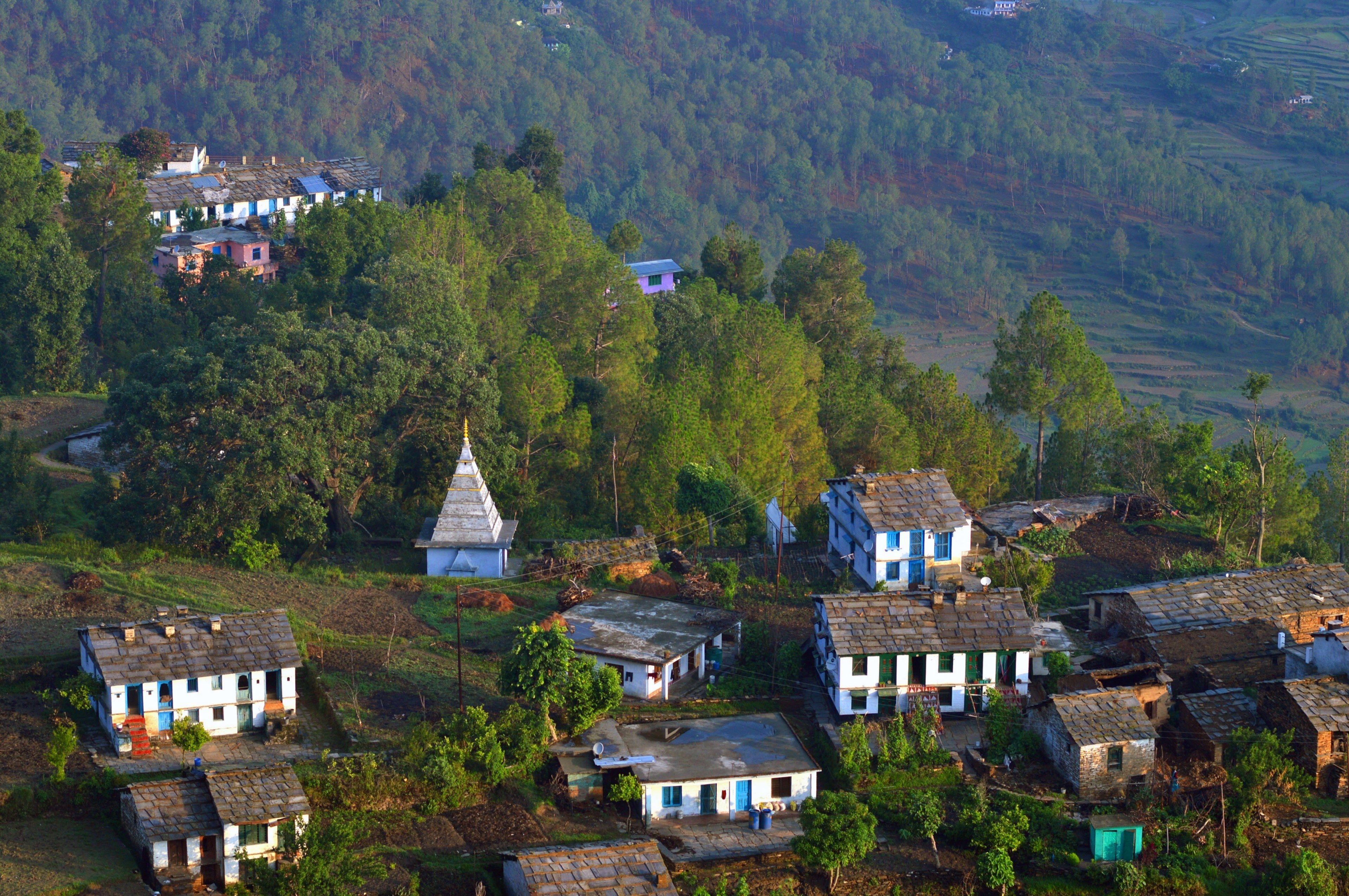 3840x2553 Wallpaper / village hill sunlight and morning HD 4k