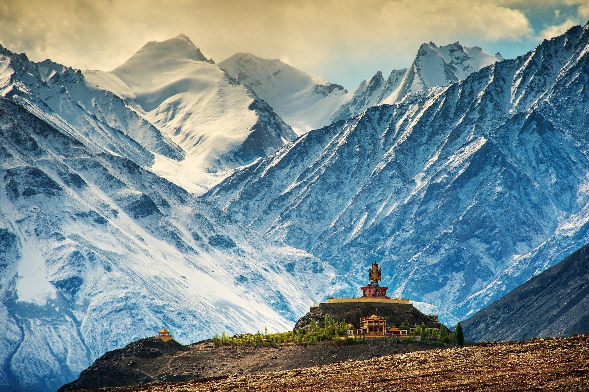 1920x1277 Mountain Religious Monastery HD Wallpaper