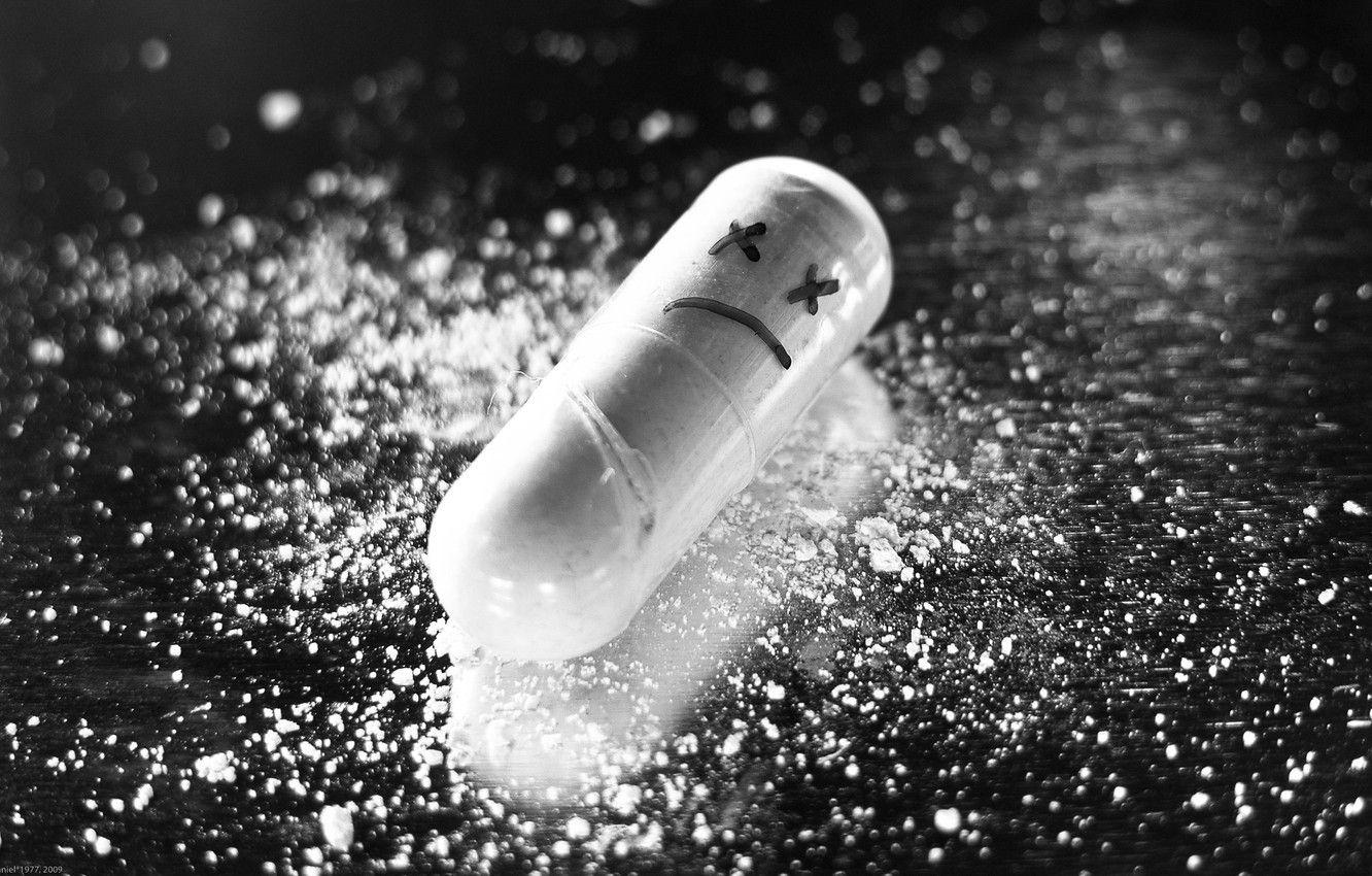 1332x850 Wallpaper macro, capsule, medicine, disease image for desktop, section макро