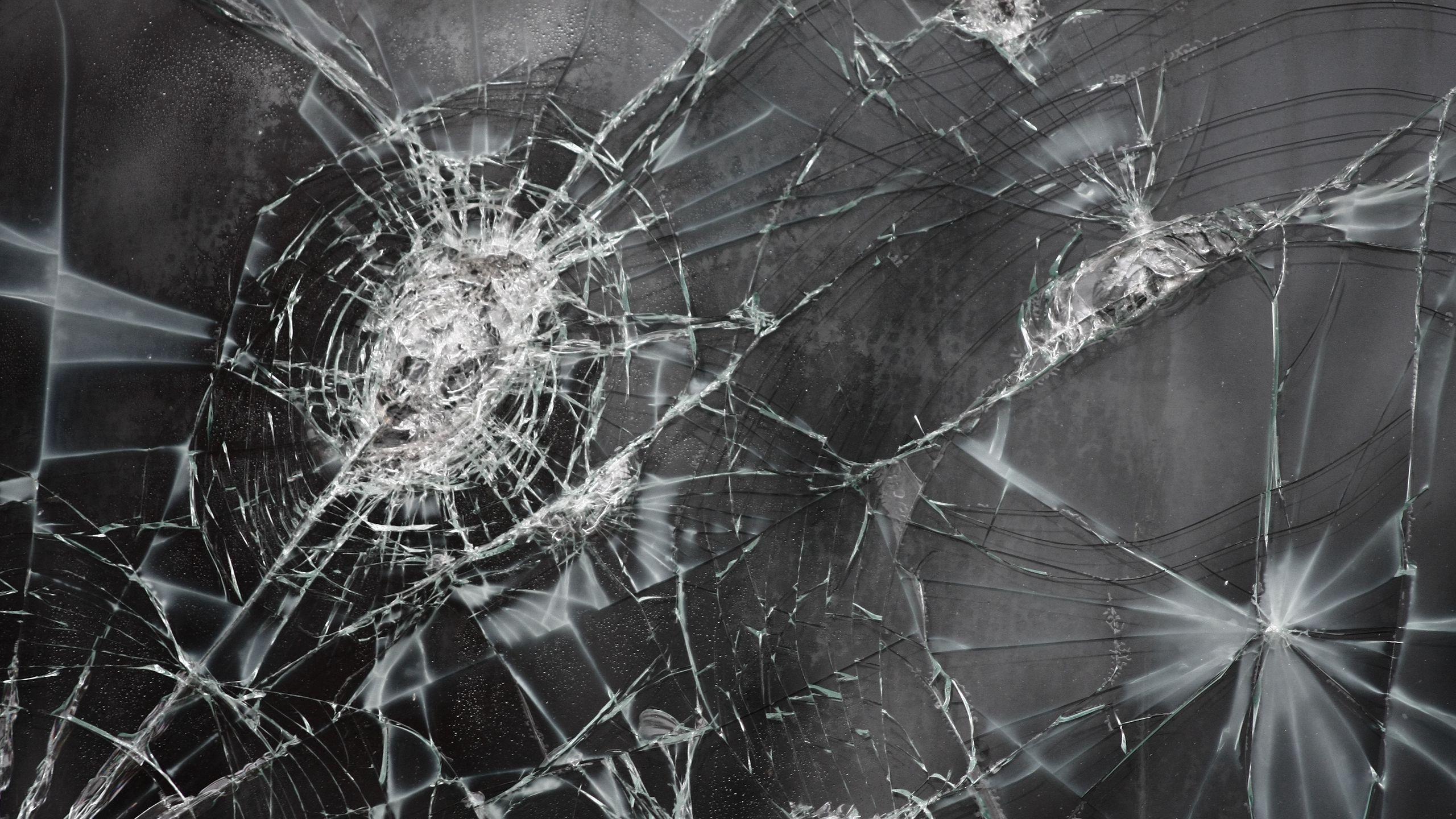 2560x1440 Download wallpaper 2560x1440 broken, glass, texture widescreen 16