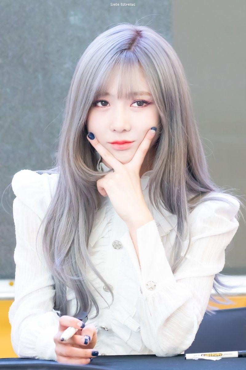 Yoohyeon Wallpapers - Top Free Yoohyeon Backgrounds - WallpaperAccess