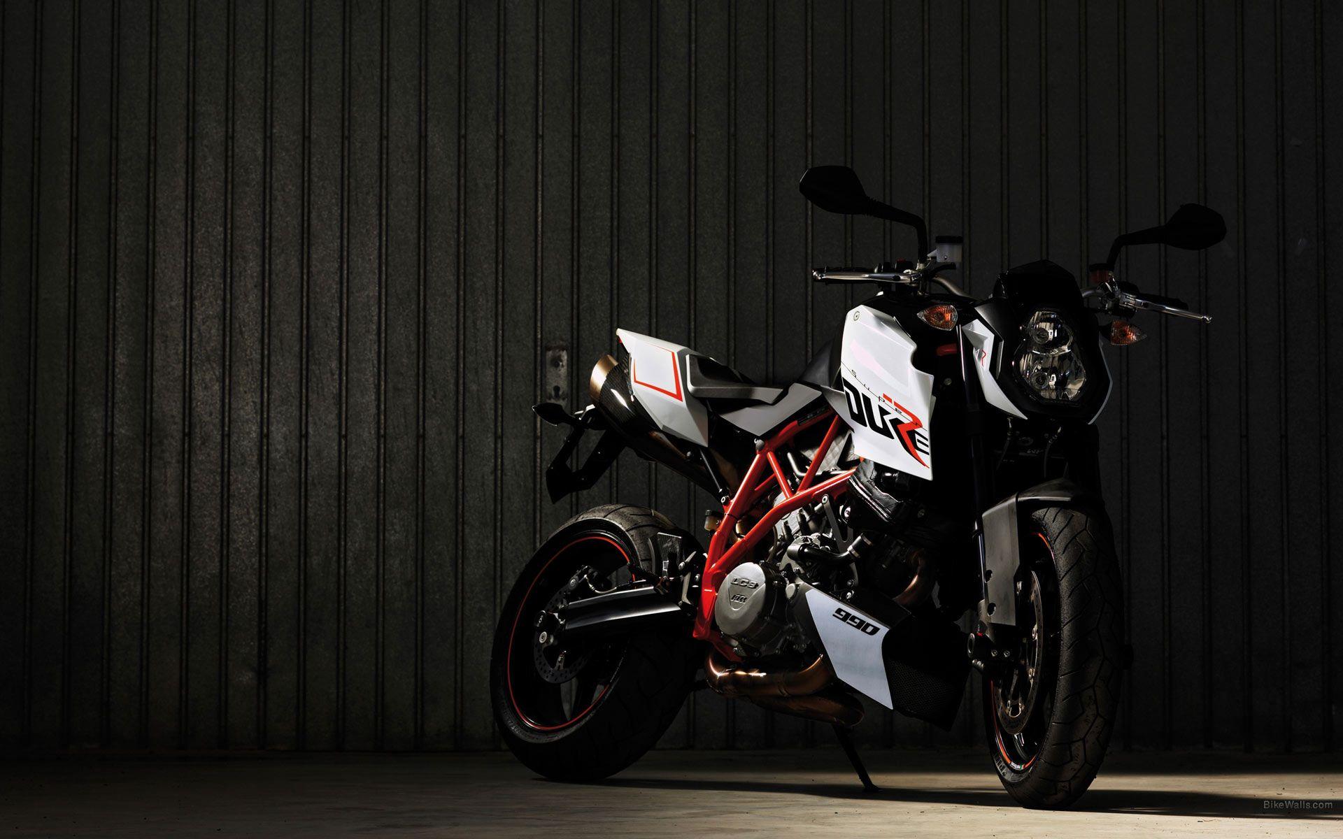 1920x1200 KTM Duke Wallpaper