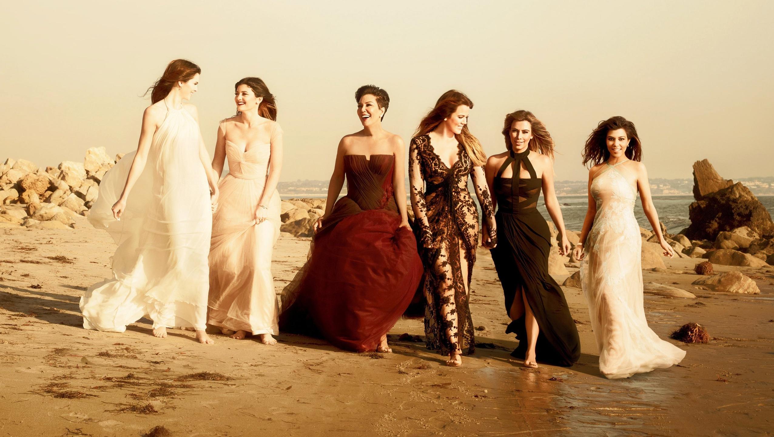 2552x1442 Keeping Up with the Kardashians Desktop Wallpaper