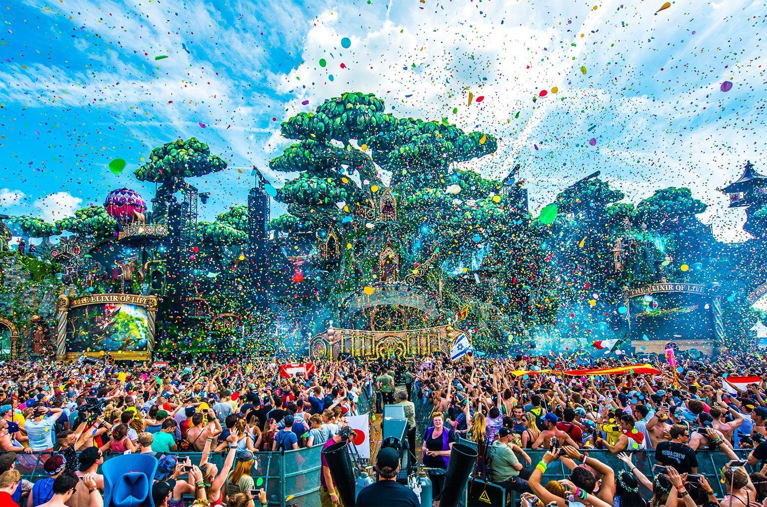 1548x1024 The most iconic Tomorrowland sets of all time. Tomorrowland