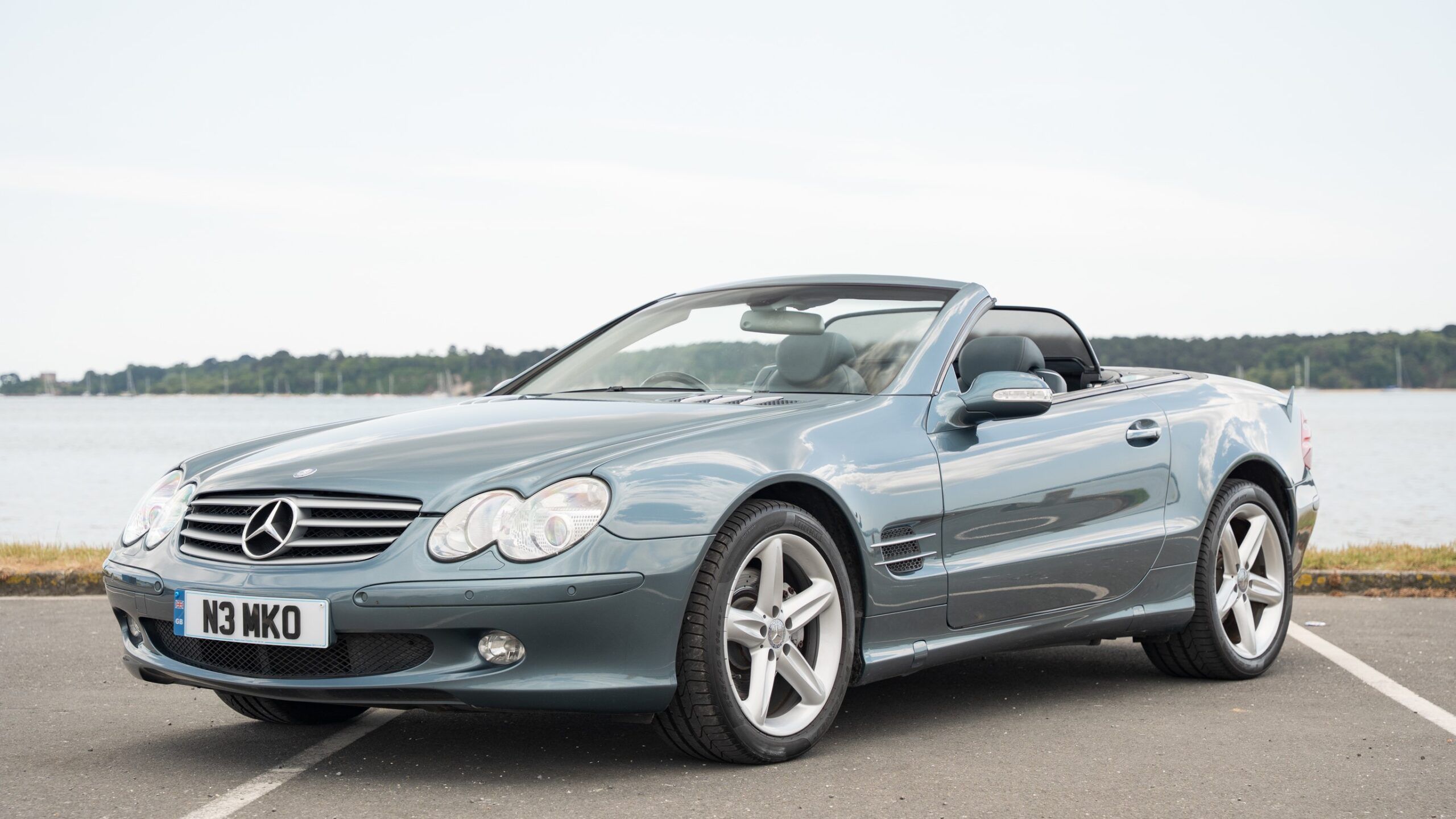 2560x1440 Mercedes Benz SL500 R230 Auto *Sold £071*