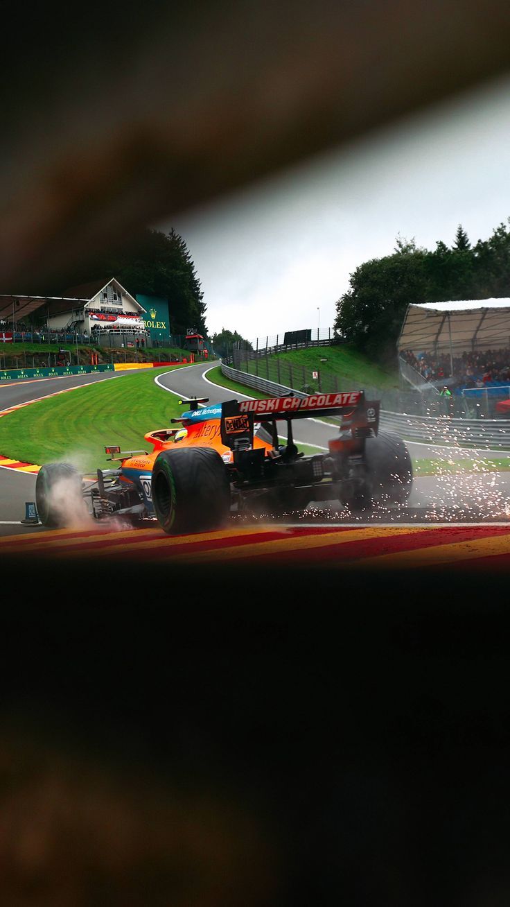 736x1308 Lando Norris Through Eau Rouge, Spa Francorchamps Belgian GP