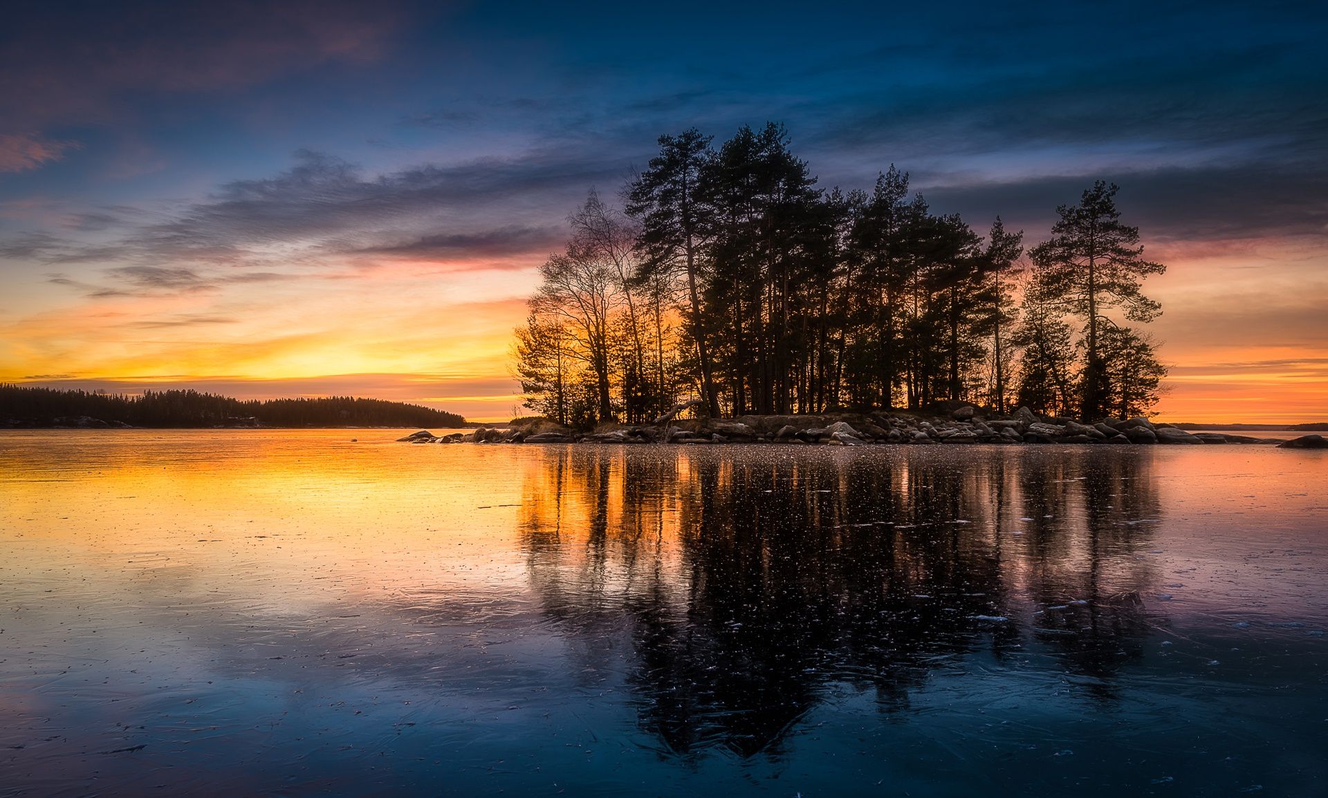 1920x1155 Wallpaper trees, sunset, lake, reflection, island, Finland, Finland, Tampere for mobile and desktop, section пейзажи, resolution 1920x1155