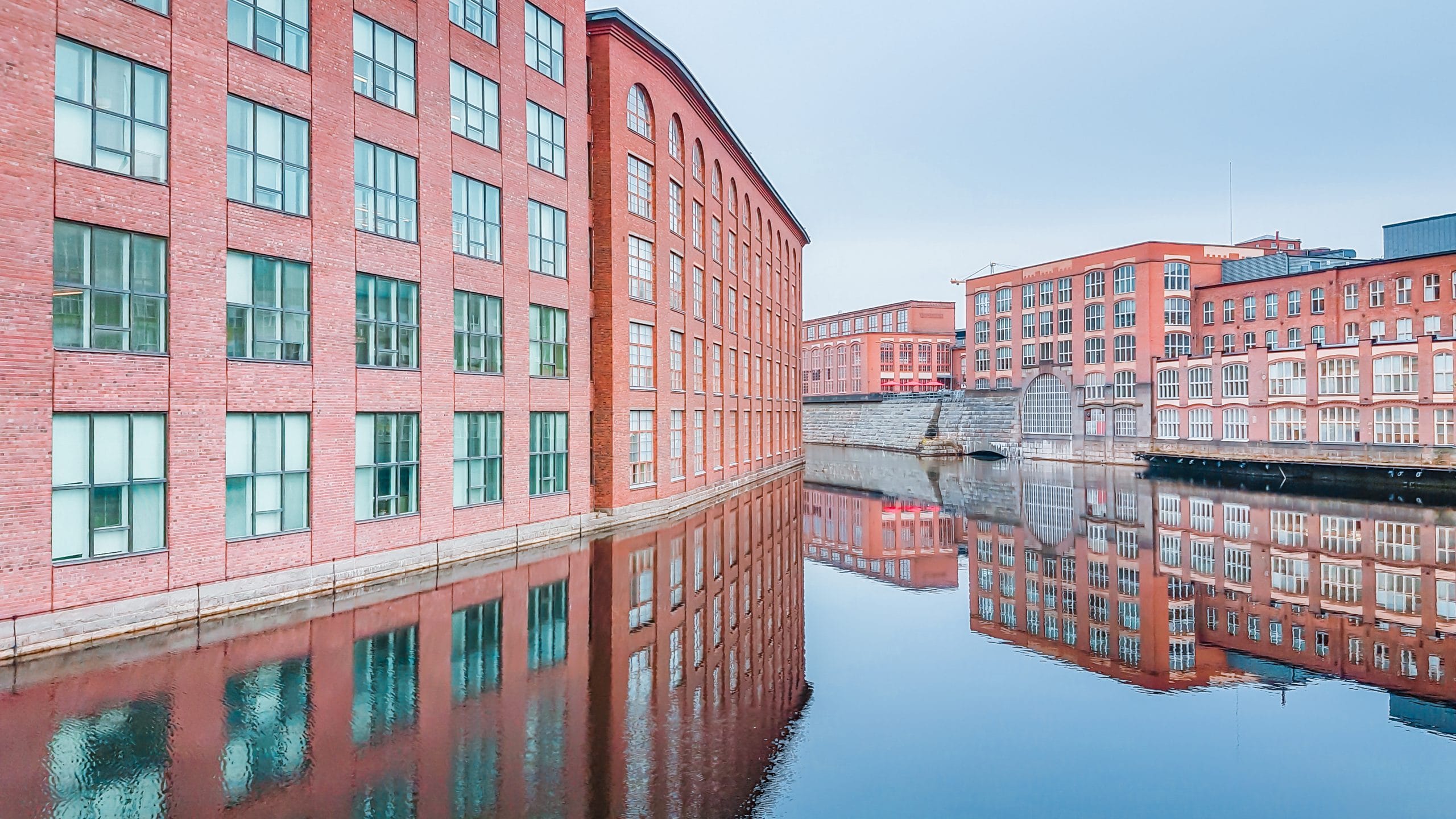 2560x1440 Industrial heritage of Tampere