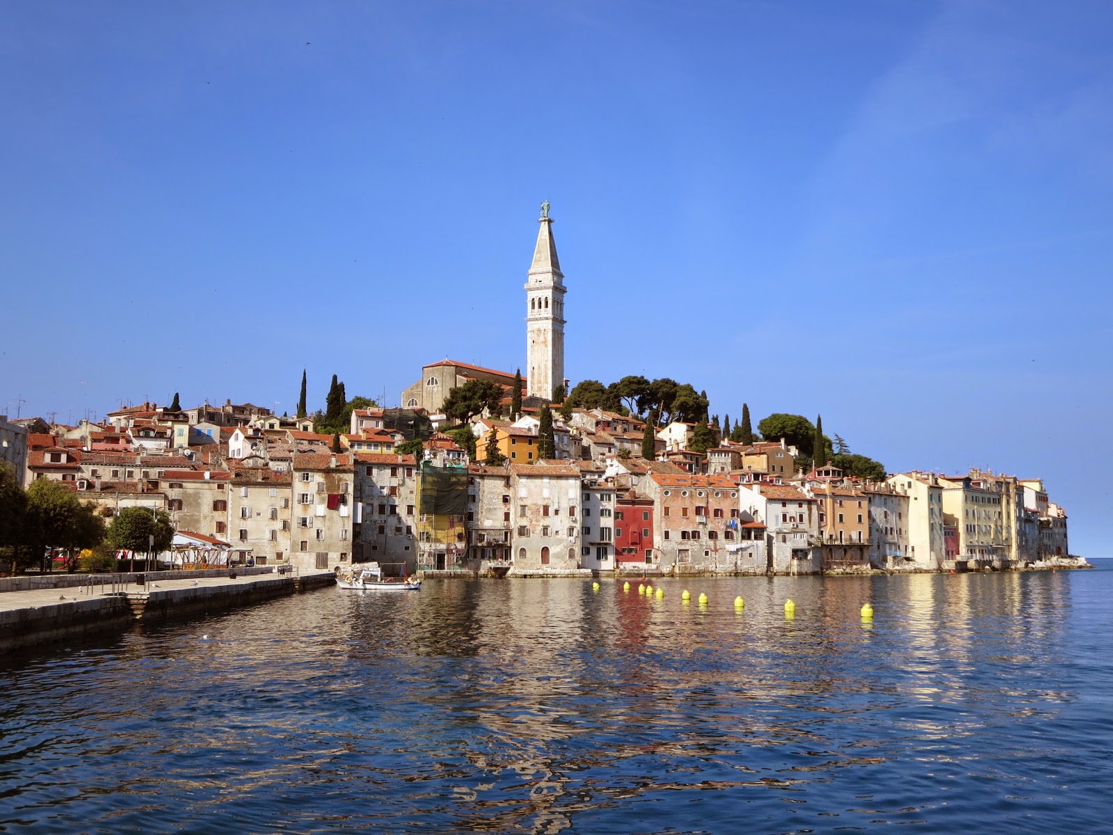 1600x1200 Rovinj and Rovigno