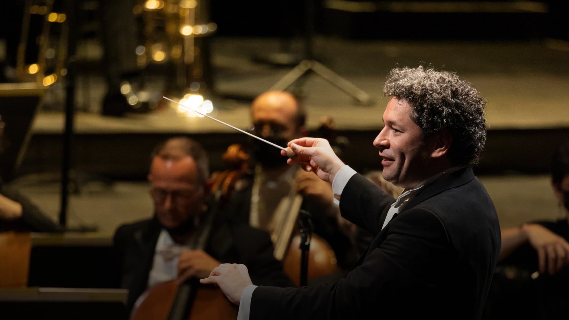 1920x1080 Gustavo Dudamel and Violonist. The arts. Rolex Family. Rolex®