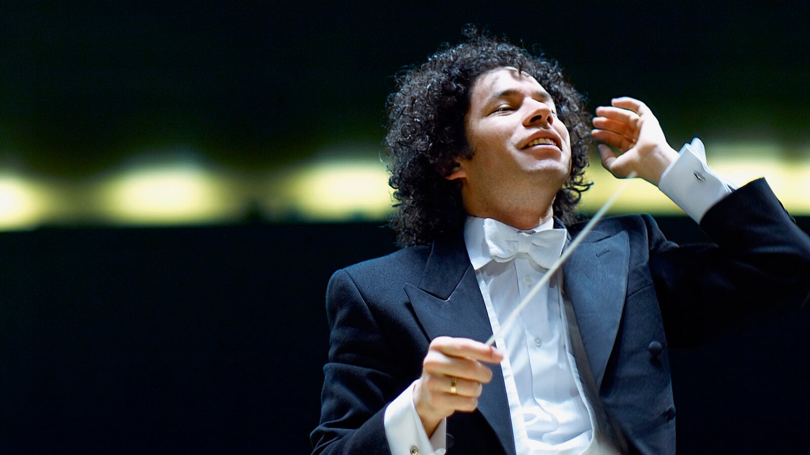 1600x900 Gustavo Dudamel wins the Gish Prize, a top arts honor