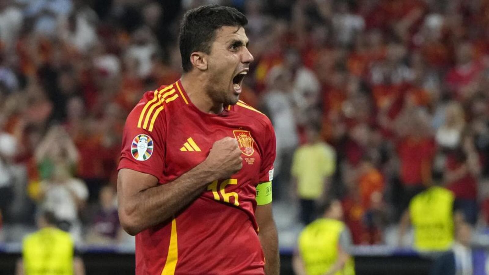 1600x900 Euro 2024: Rodri the pilot who is giving Spain wings