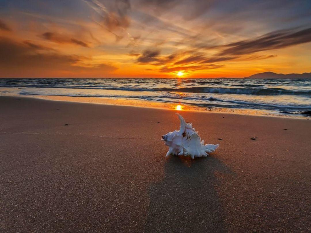 1080x810 Beach Sunset, iPhone, Desktop HD Background