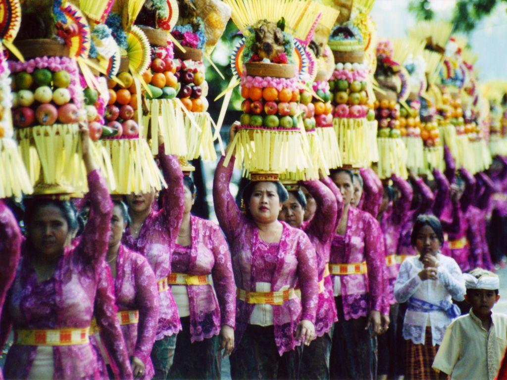 1024x768 THE BEAUTY AND UNIQUENESS OF BALINESE CULTURE Berbagi Bersama