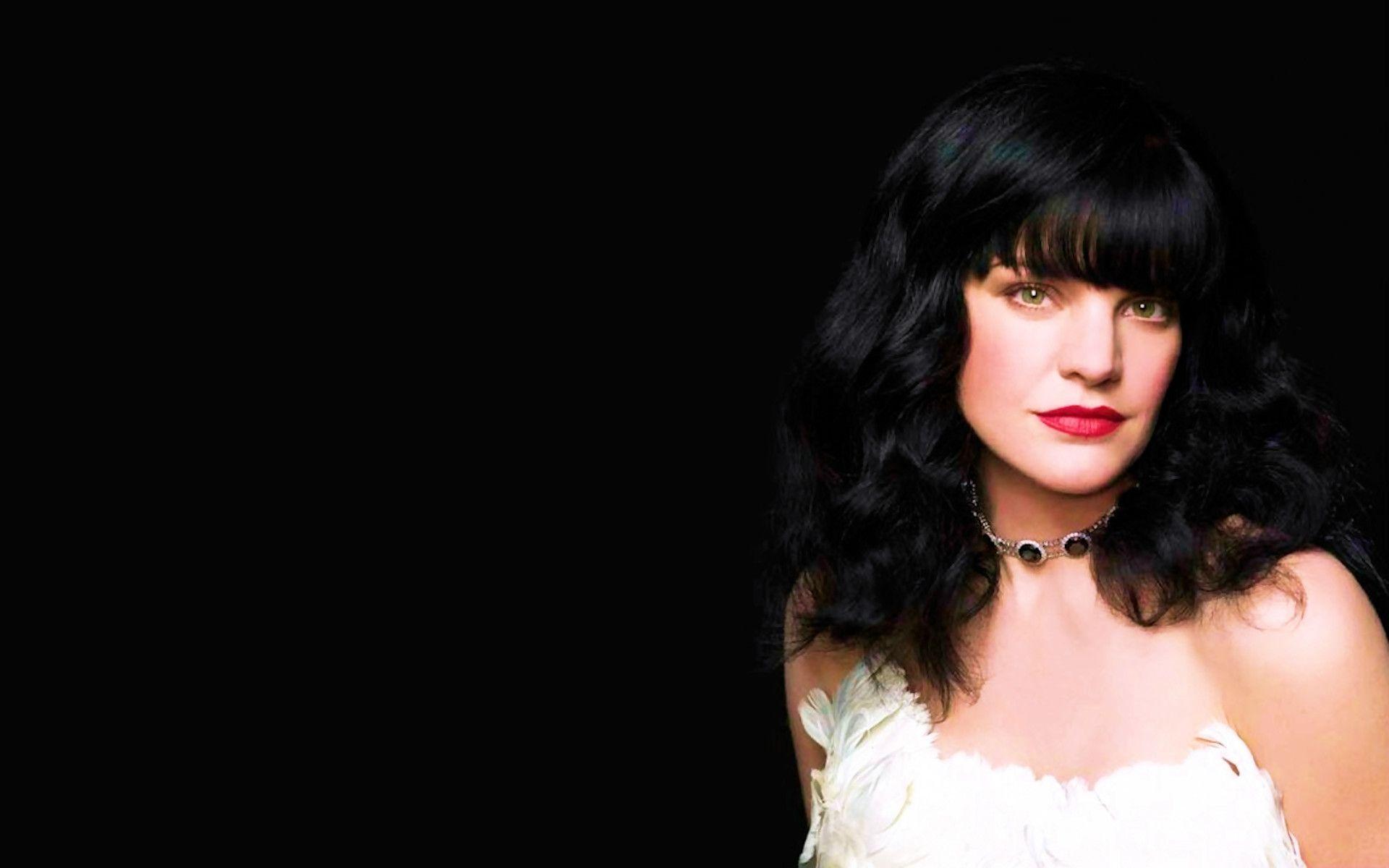 1920x1200 Ncis Abby Wallpaper
