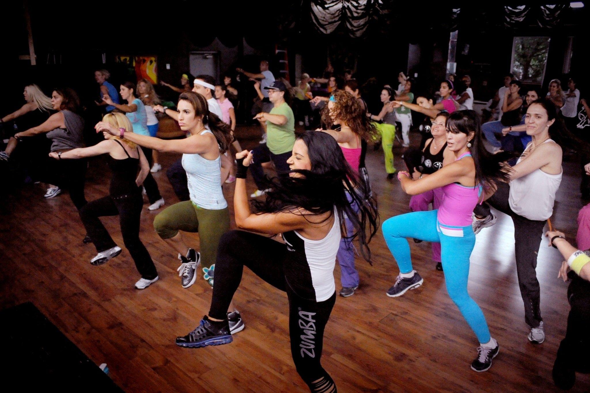 2048x1363 Zumba Wallpaper