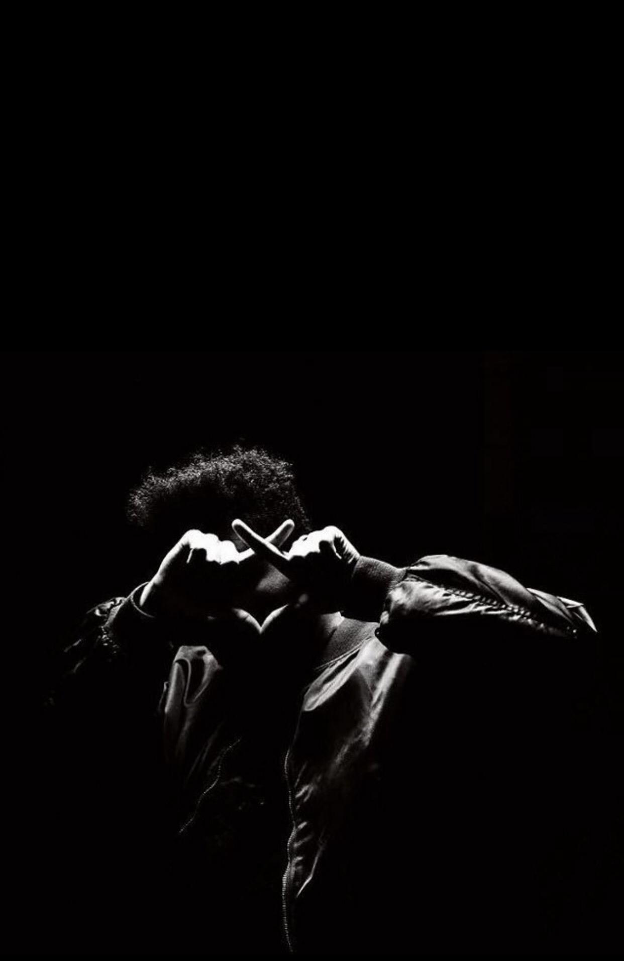 1242x1913 The Weeknd XO Wallpaper (1242x1913)